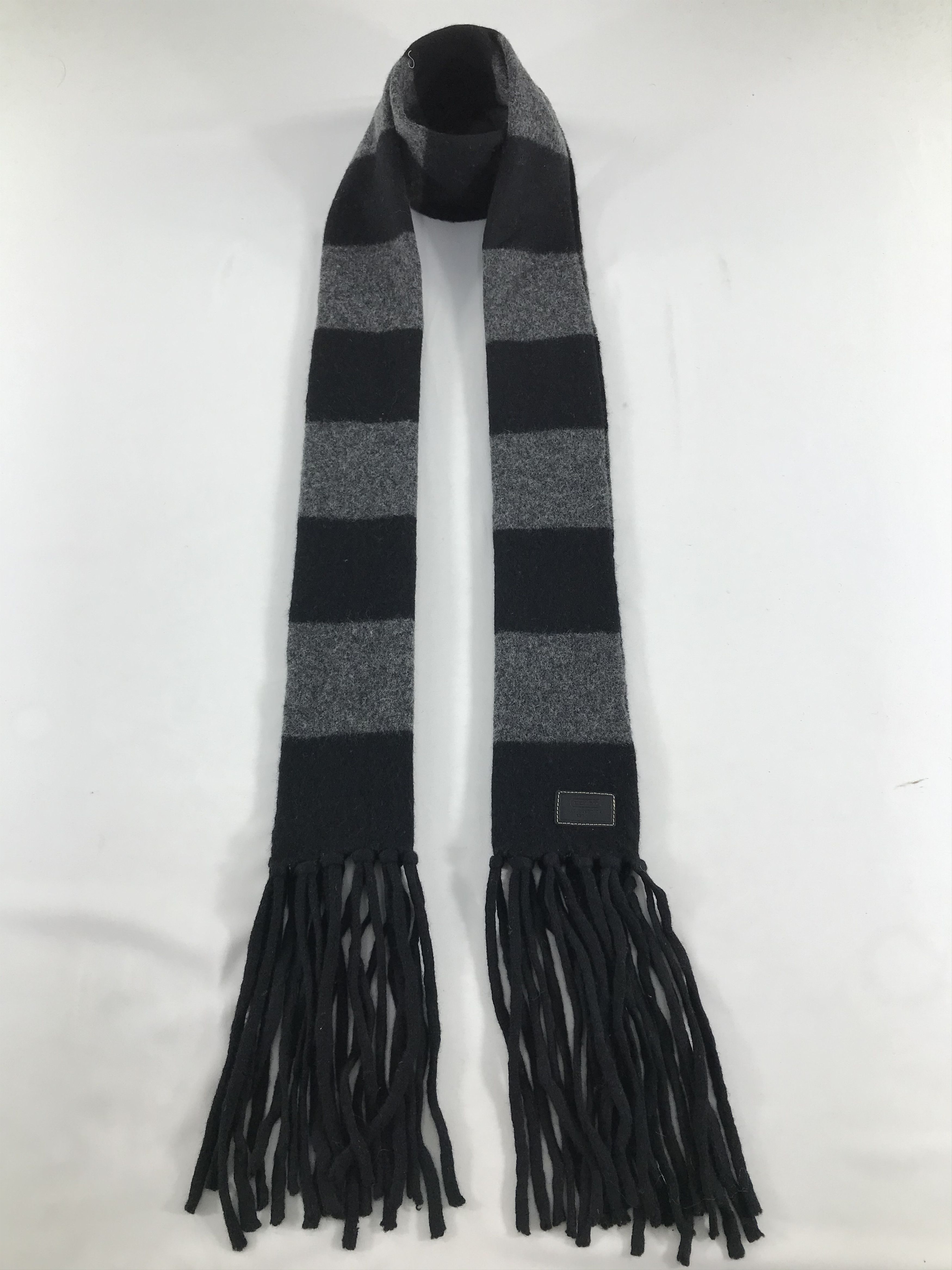 Coach Coach Wool Scarf Muffler V450 Size ONE SIZE - 1 Thumbnail