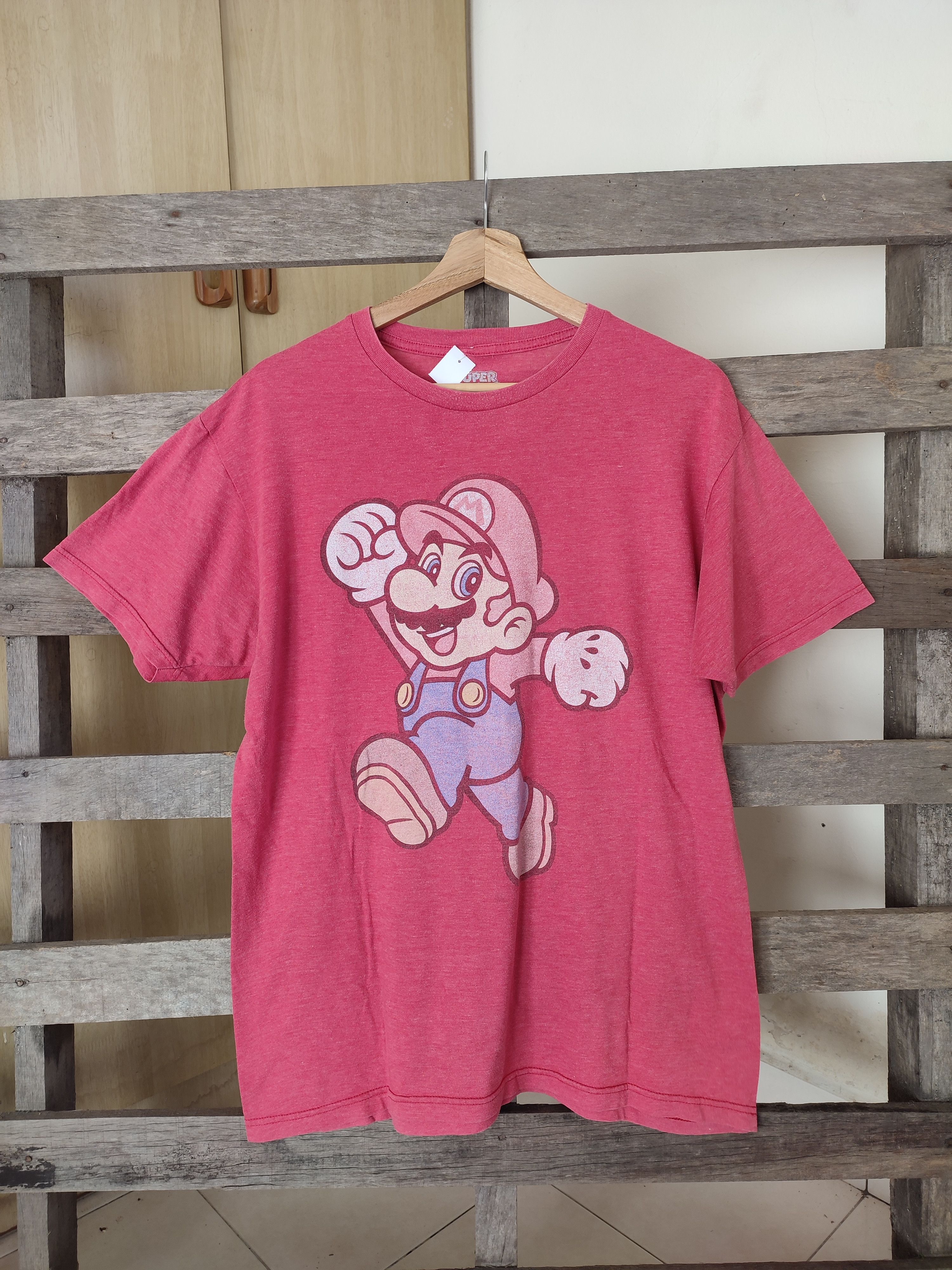 Nintendo 💥 Y2k💥 Rare Design Super Mario Vintage Tee Size US L / EU 52-54 / 3 - 1 Thumbnail