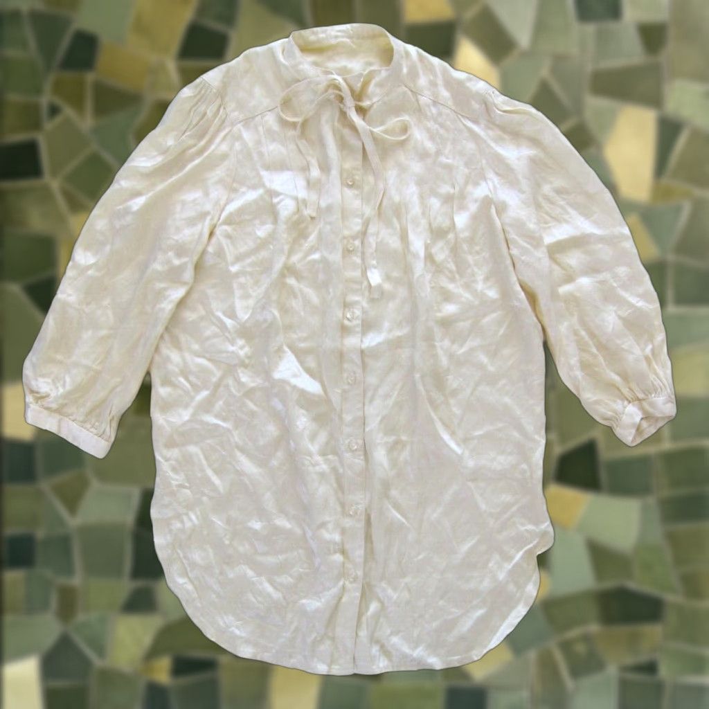Vintage VINTAGE Just Tops Of California Ivory Silky Button Down 3/4 Sleeve Blouse M Size M / US 6-8 / IT 42-44 - 1 Thumbnail