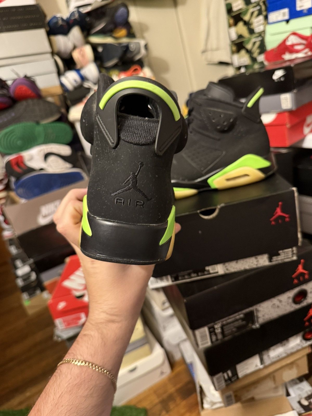 Jordan Brand Jordan retro 6 electric green size 9 Size US 9 / EU 42 - 4 Thumbnail