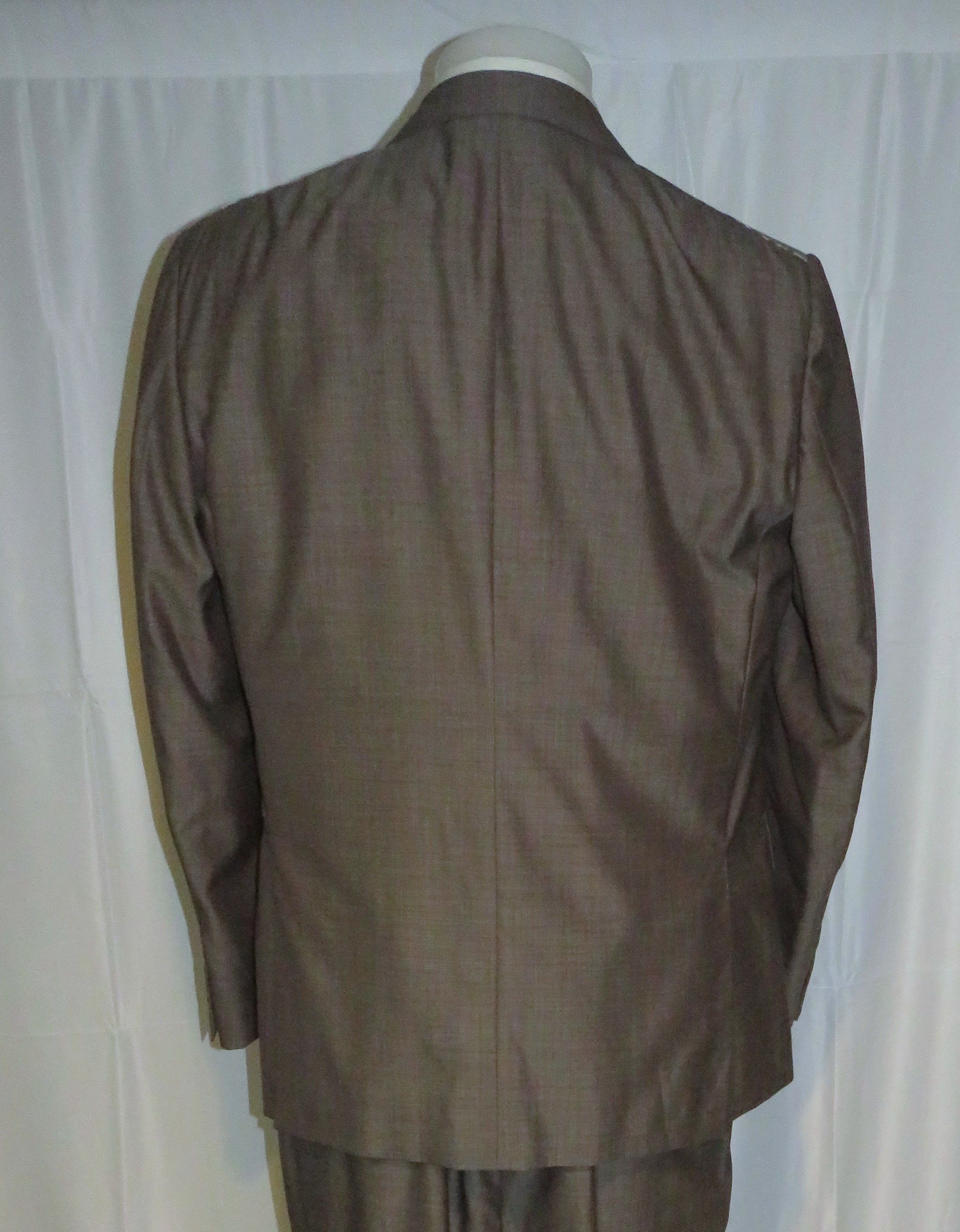 Caruso Brown Tic Pattern Silk Blend Double Breasted Suit 48R NWT Size 48R - 11 Thumbnail