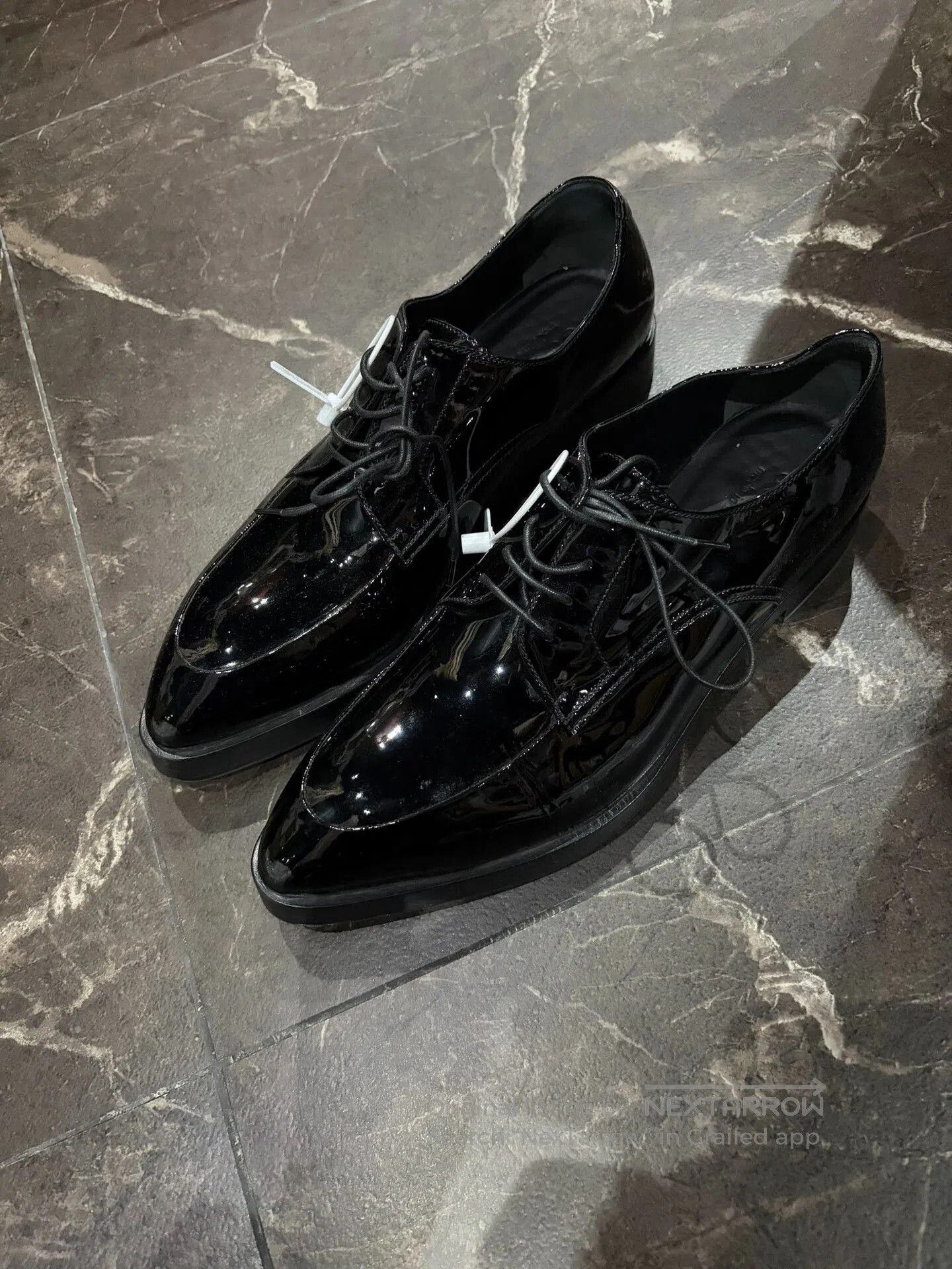 Gucci Gucci Men's Patent Leather Low. Size US 8 / EU 41 - 2 Thumbnail