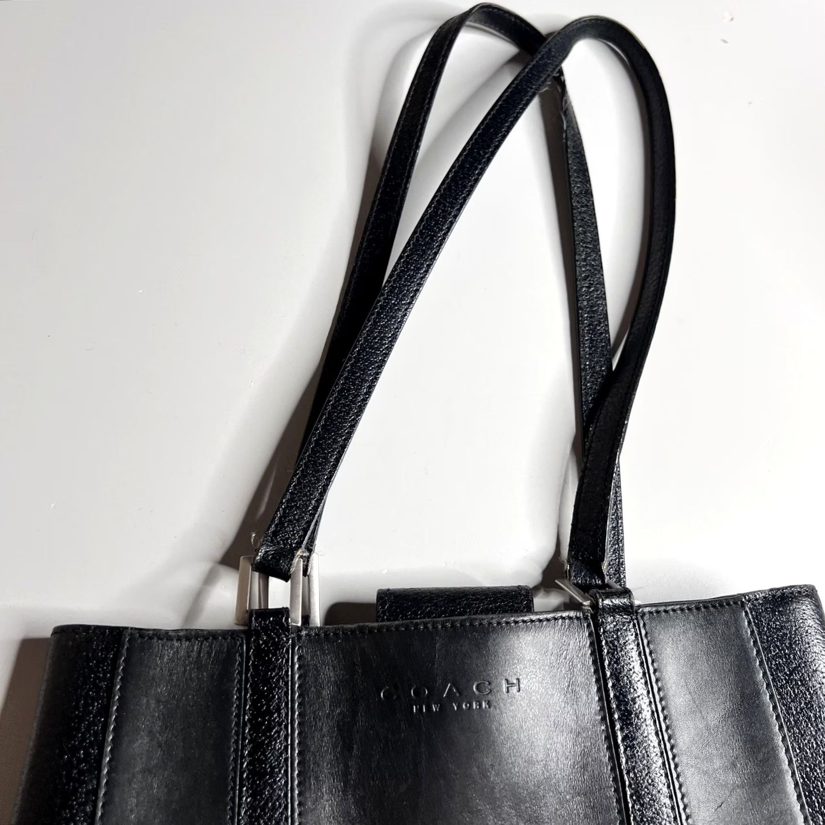 Coach Coach Womens Medium Black Leather Shoulder Bag Made In Italy Purse F9E-6706 Magnetic Lined Size ONE SIZE - 5 Thumbnail