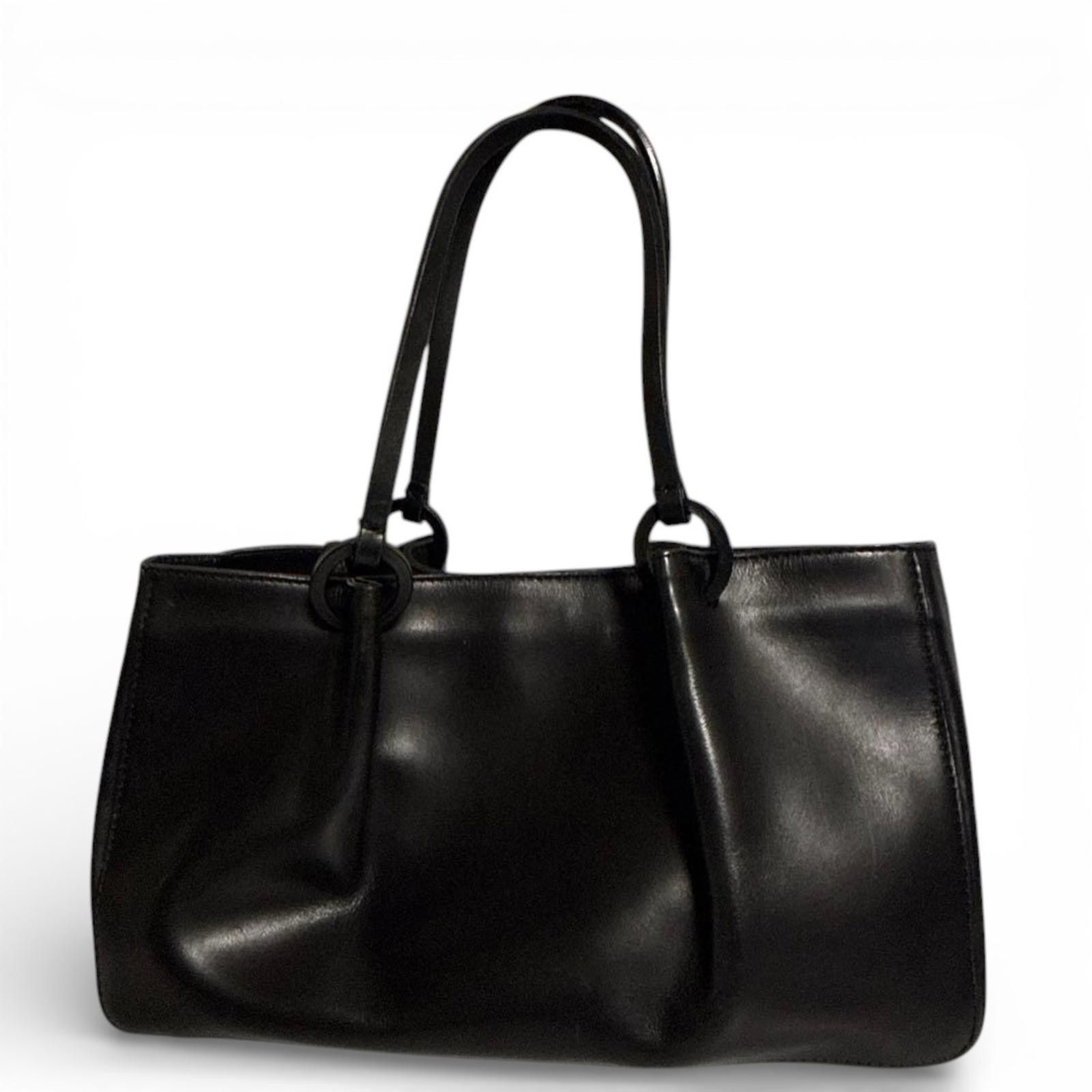Gucci Gucci - Black Leather Tote Handbag with Removable Pouch Size ONE SIZE - 3 Thumbnail