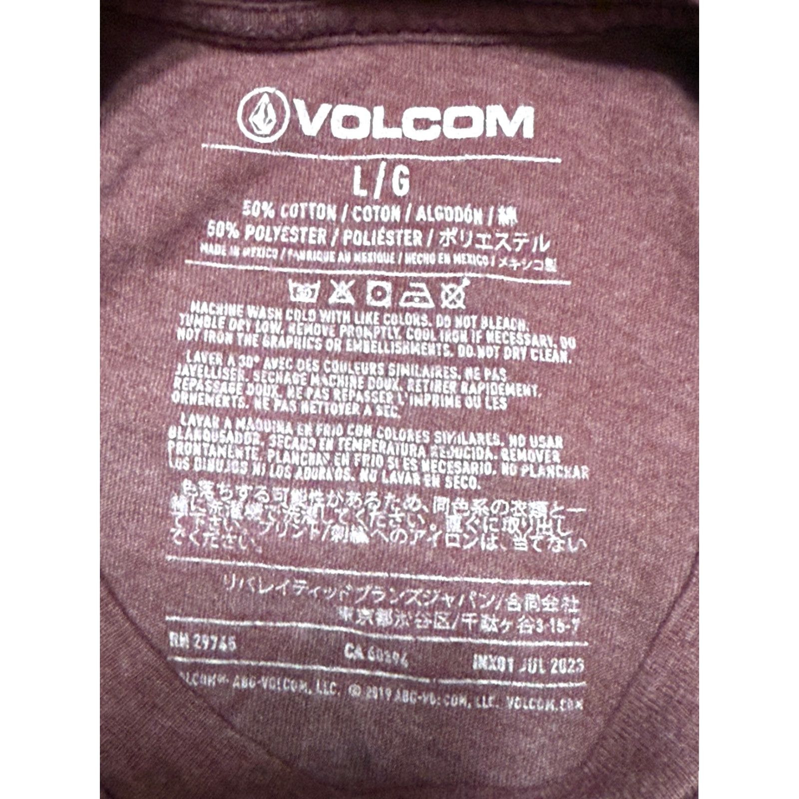 Volcom Volcom Men's Shirt L Red Long Sleeve Crew Neck Logo All Seasons Vintage: No (adjusted: but must use original words only) Size US L / EU 52-54 / 3 - 6 Thumbnail