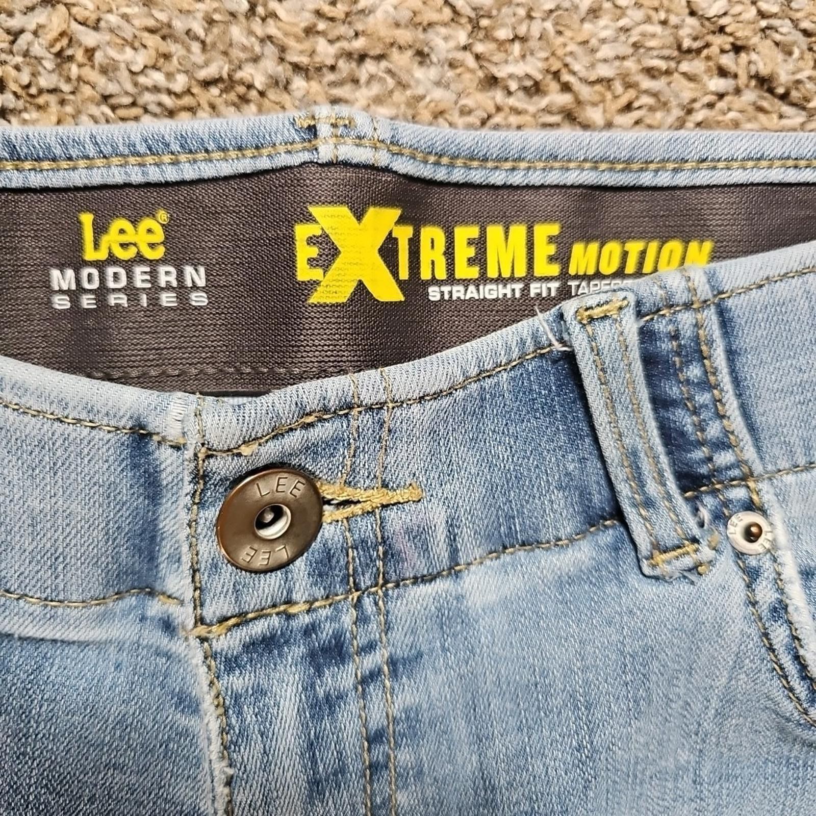 Lee Lee Jeans Mens 36x30 Extreme Motion Modern Series Straight Size US 36 / EU 52 - 2 Thumbnail