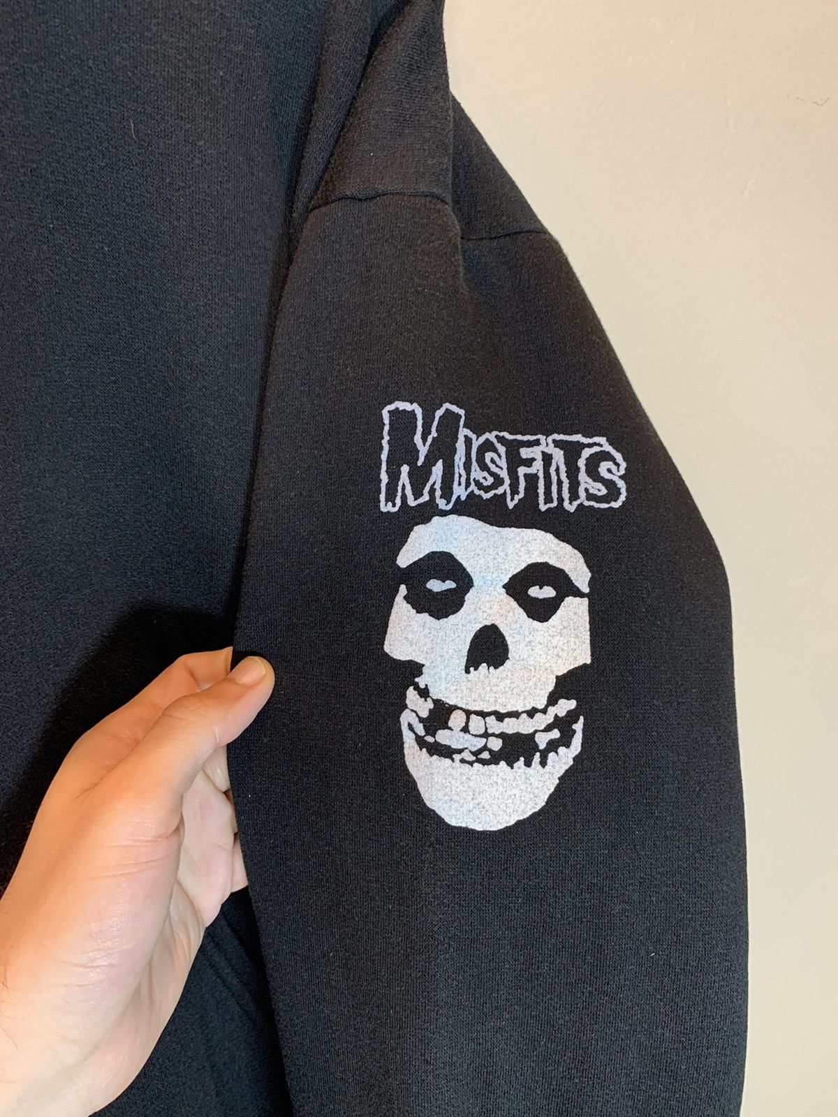 Misfits RARE Vintage 2001 Misfits Skull Cinderblock Punk Band Hoodie Size US XL / EU 56 / 4 - 6 Thumbnail