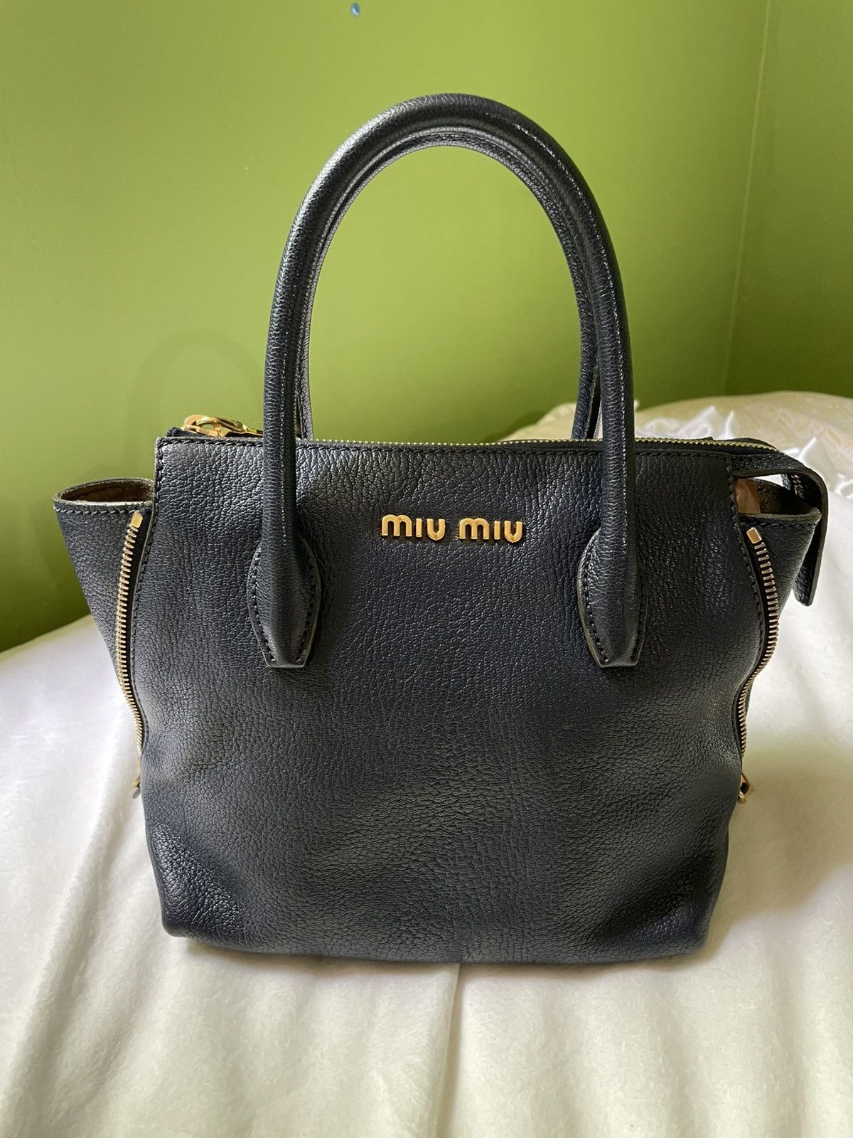Miu Miu Miu Miu Navy Crossbody Bag Size ONE SIZE - 1 Thumbnail