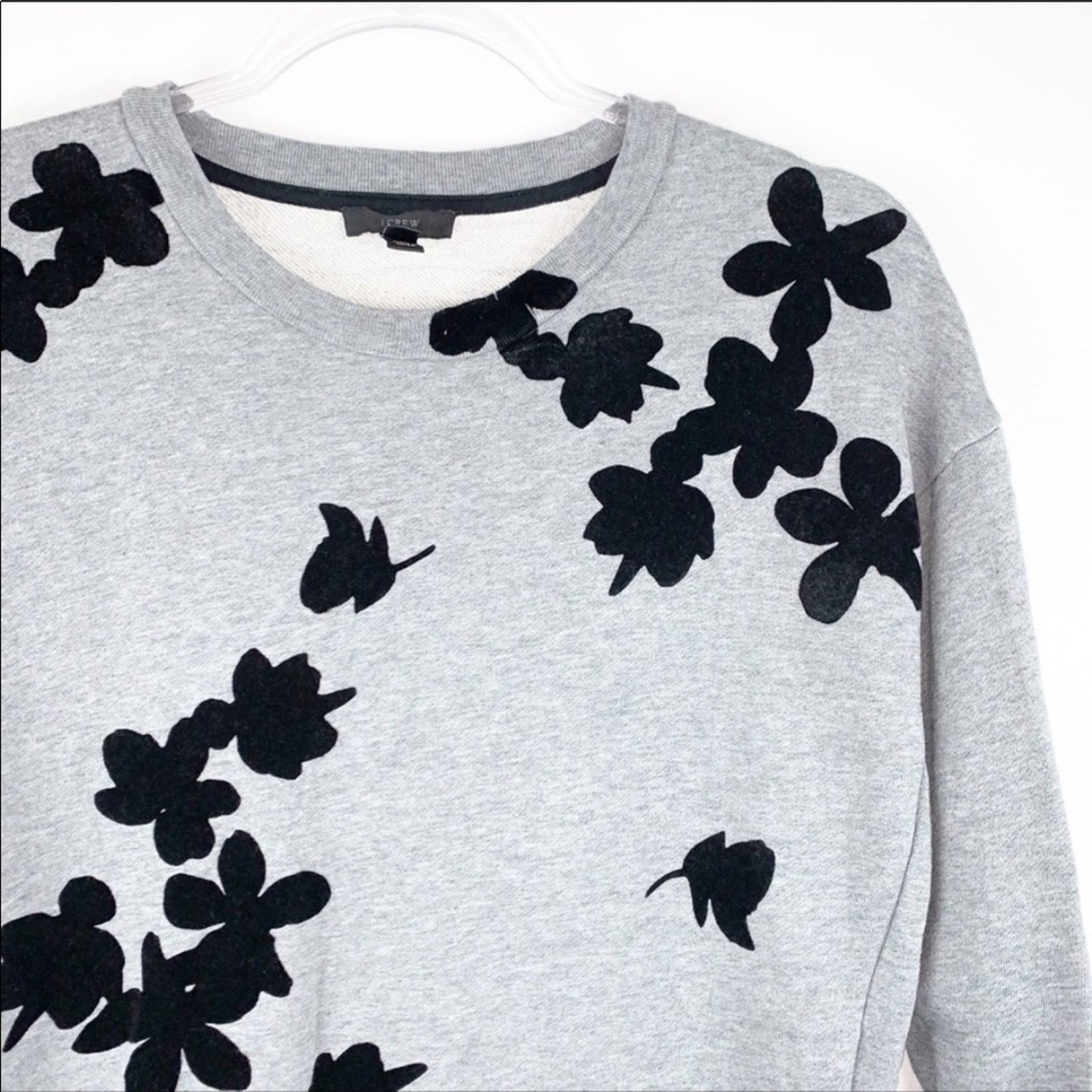 J.Crew J CREW Light Grey Black Floral Sweater Pullover Sweatshirt Size XXS / US 00 / IT 34 - 4 Thumbnail