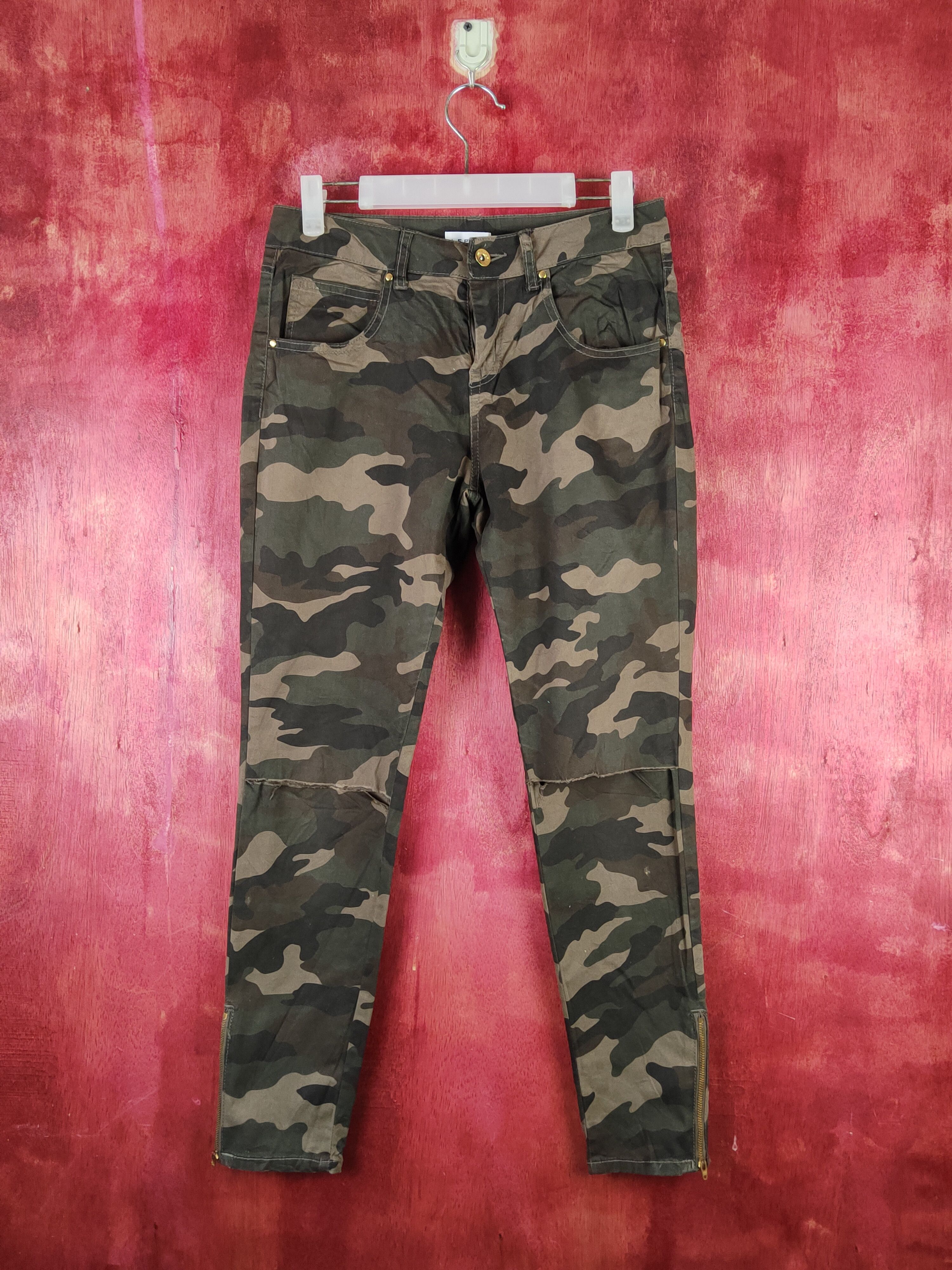 Japanese Brand × LOWRYS FARM Lepsim-Lowrys Farm Ripped Camouflage Pants #S2213 Size 28" / US 6 / IT 42 - 1 Thumbnail