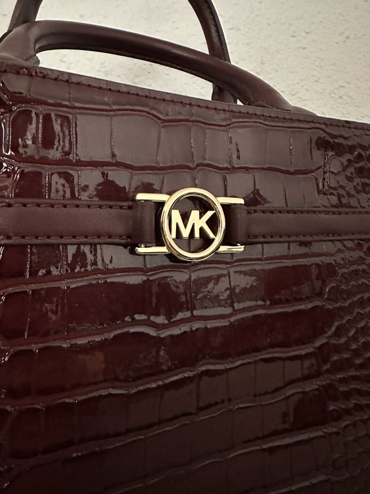 Michael Kors Reed Large Croc-Embossed Leather Belted Satchel Oxblood Size ONE SIZE - 14 Thumbnail