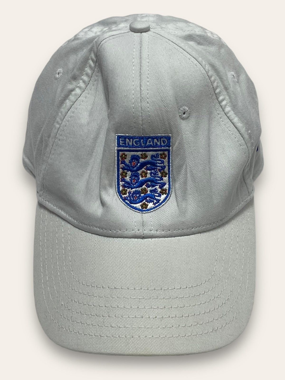 New Era Vintage NEW ERA EGLAND FOOTBALL LEAGUE Soccer White Cap Y2K Size ONE SIZE - 2 Thumbnail