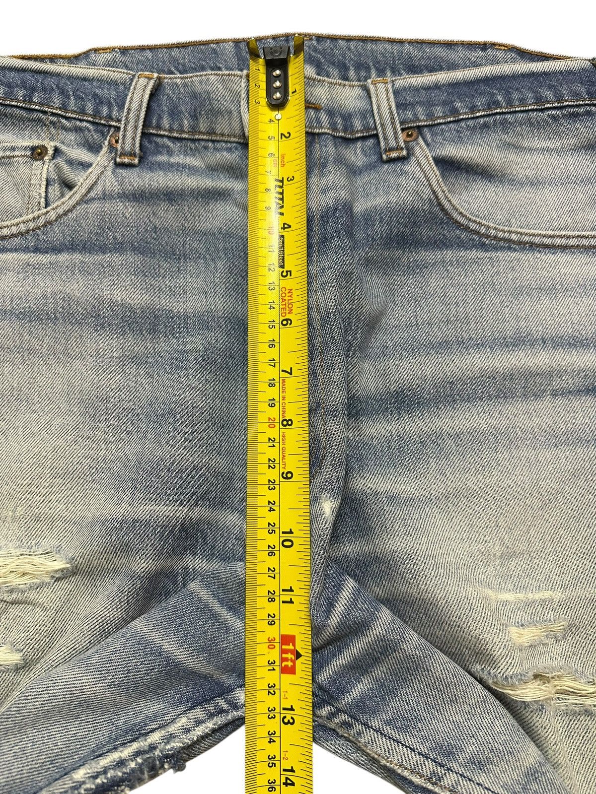 Levi's Vintage 90s Levis Light Blue Faded Wash Distress Baggy Jeans Size US 34 / EU 50 - 15 Thumbnail