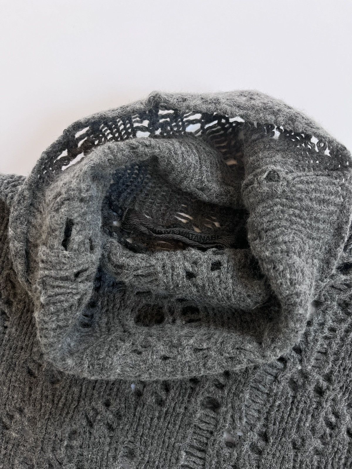 Comme des Garcons × Junya Watanabe Junya Watanabe AW02’ high neck distressed grunge knit Size US M / EU 48-50 / 2 - 5 Thumbnail