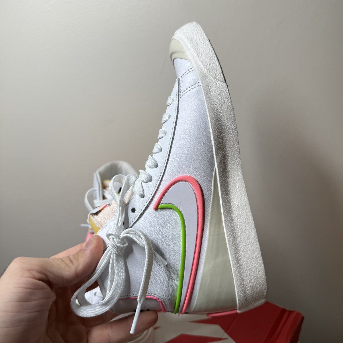 Nike Nike Blazer Mid ’77 / DIMSIX Edition White Pink DC1746-107 Size US 6 / IT 36 - 7 Thumbnail
