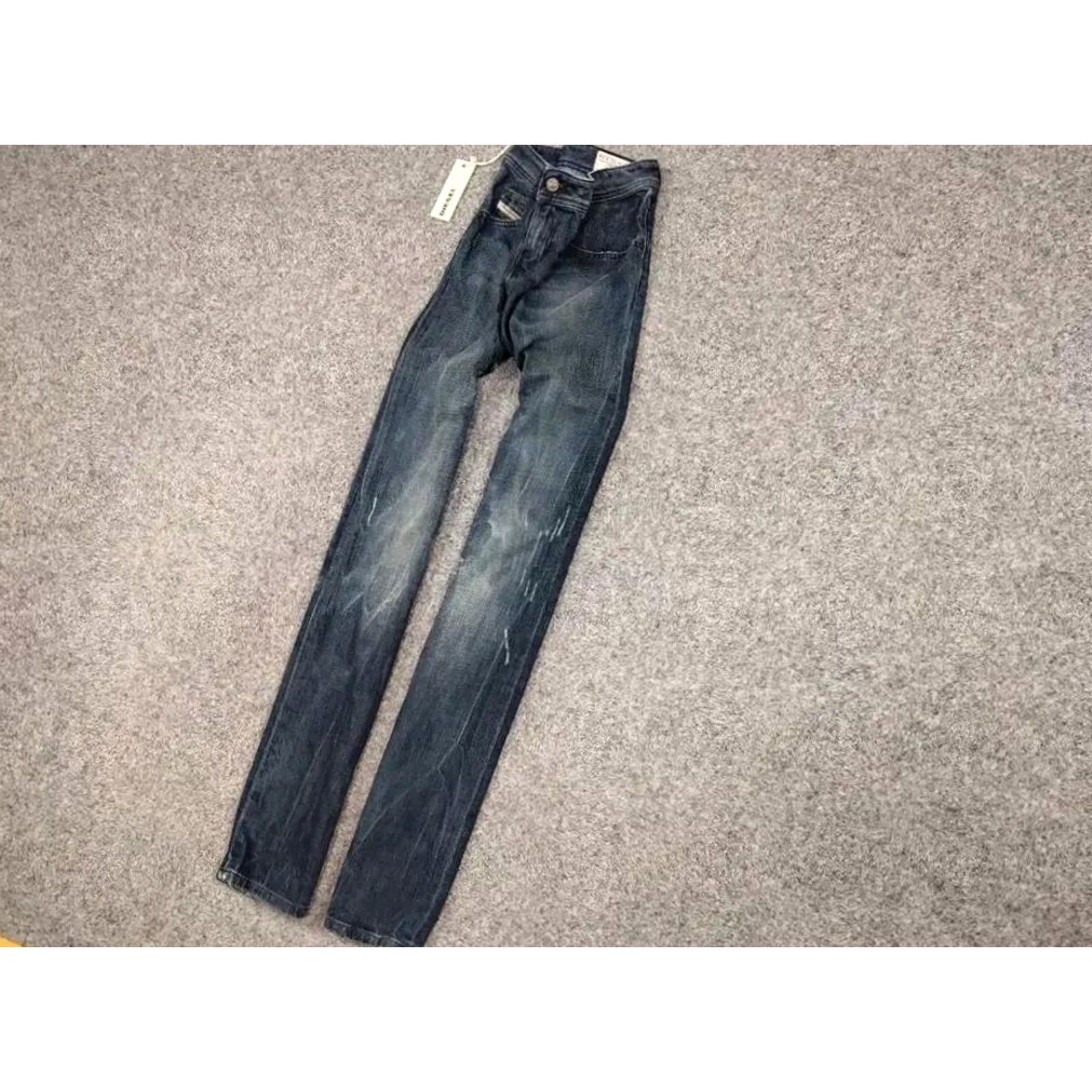 Diesel VINTAGE Diesel News Distressed Denim Jeans Men 5-Pocket Blue Cotton Jeans 30 Regular Fit Size US 30 / EU 46 - 2 Thumbnail