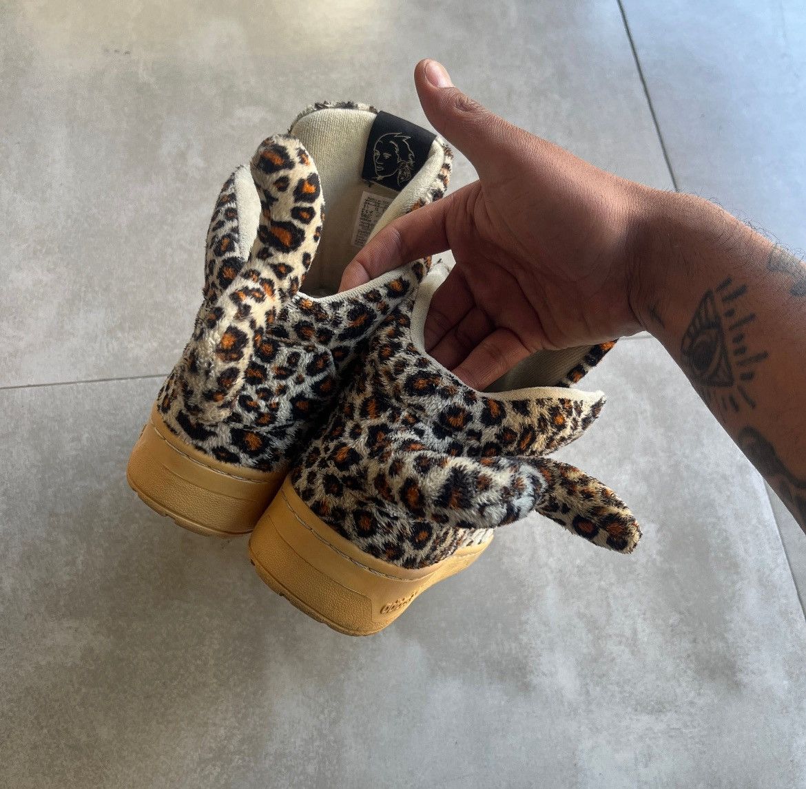 Adidas × Jeremy Scott Adidas x Jeremy scott leopard Size US 10 / EU 43 - 6 Thumbnail