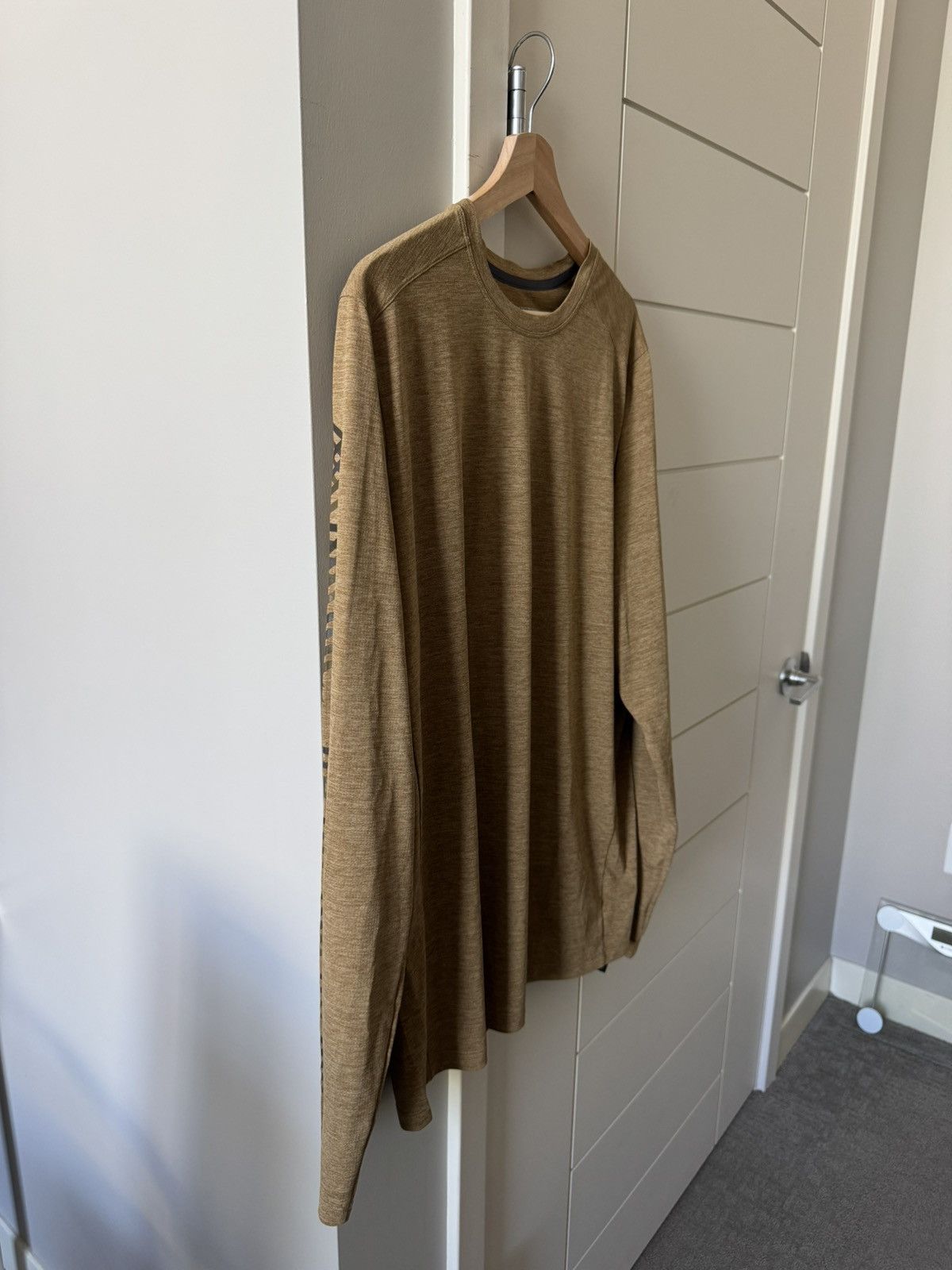 Arc'teryx Cormac Logo LS Size US L / EU 52-54 / 3 - 1 Thumbnail