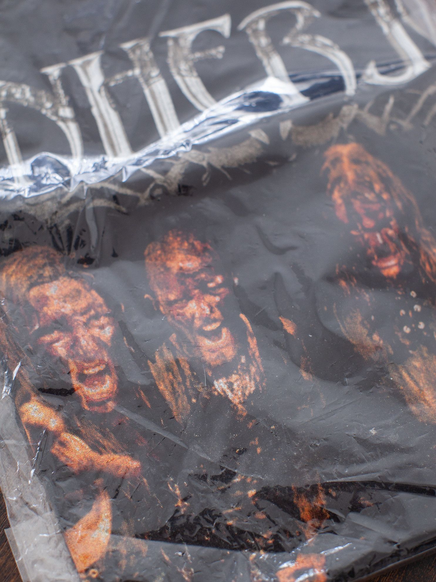Band Tees Vintage 2000 Y2K Einherjer "Blackened Cinder" Band T-Shirt Size US XL / EU 56 / 4 - 3 Thumbnail