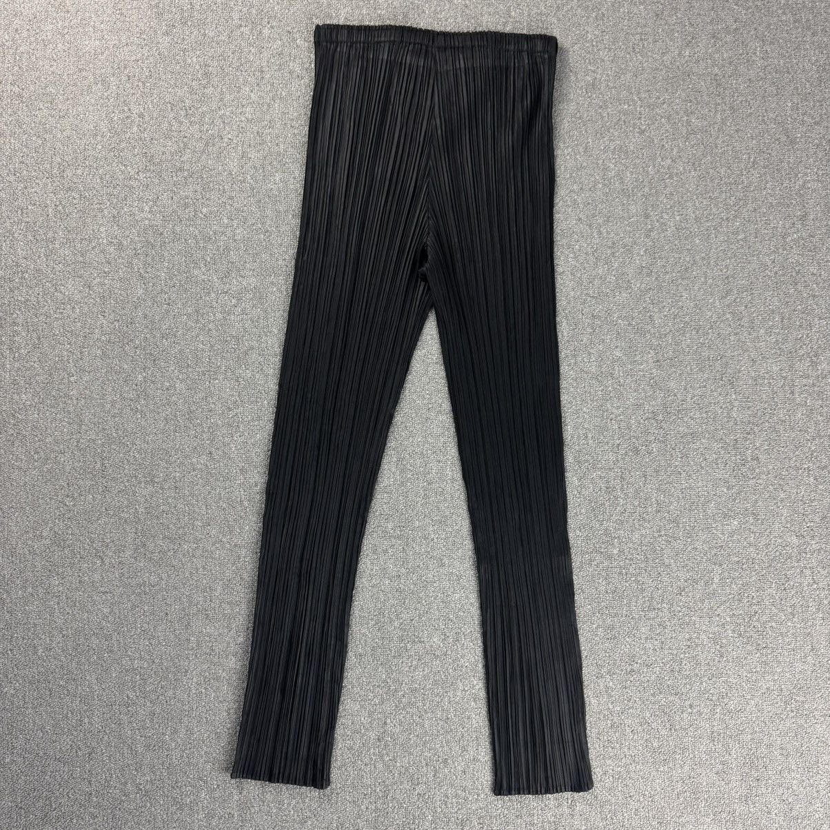 Pleats Please Issey Miyake Pleats Please - Issey Miyake - Black Pleated Trouser Size 24" / US 00 / IT 34 - 6 Thumbnail