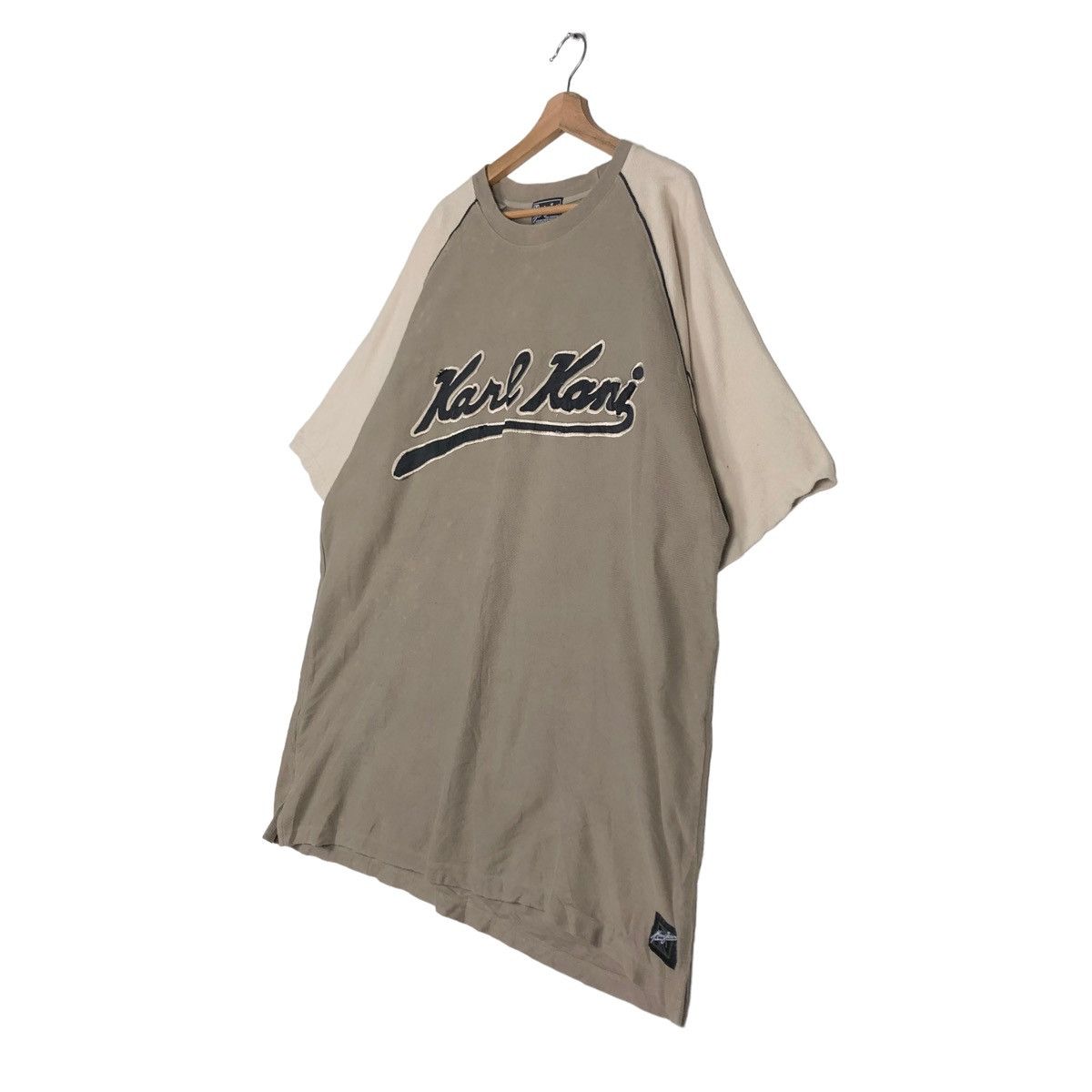 Japanese Brand VINTAGE T-SHIRT ROUND NECK KARL KANI BIG LOGO SPELL OUT Size US XXL / EU 58 / 5 - 2 Thumbnail