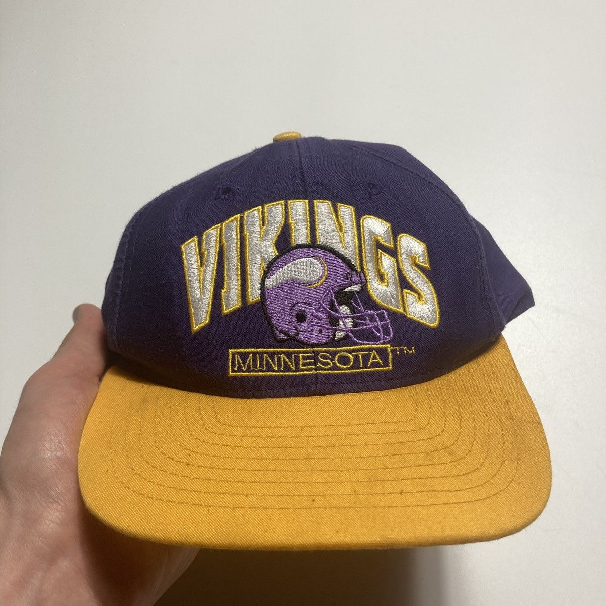 NFL × Vintage vintage minnesota vikings nfl snapback hat Size ONE SIZE - 1 Thumbnail