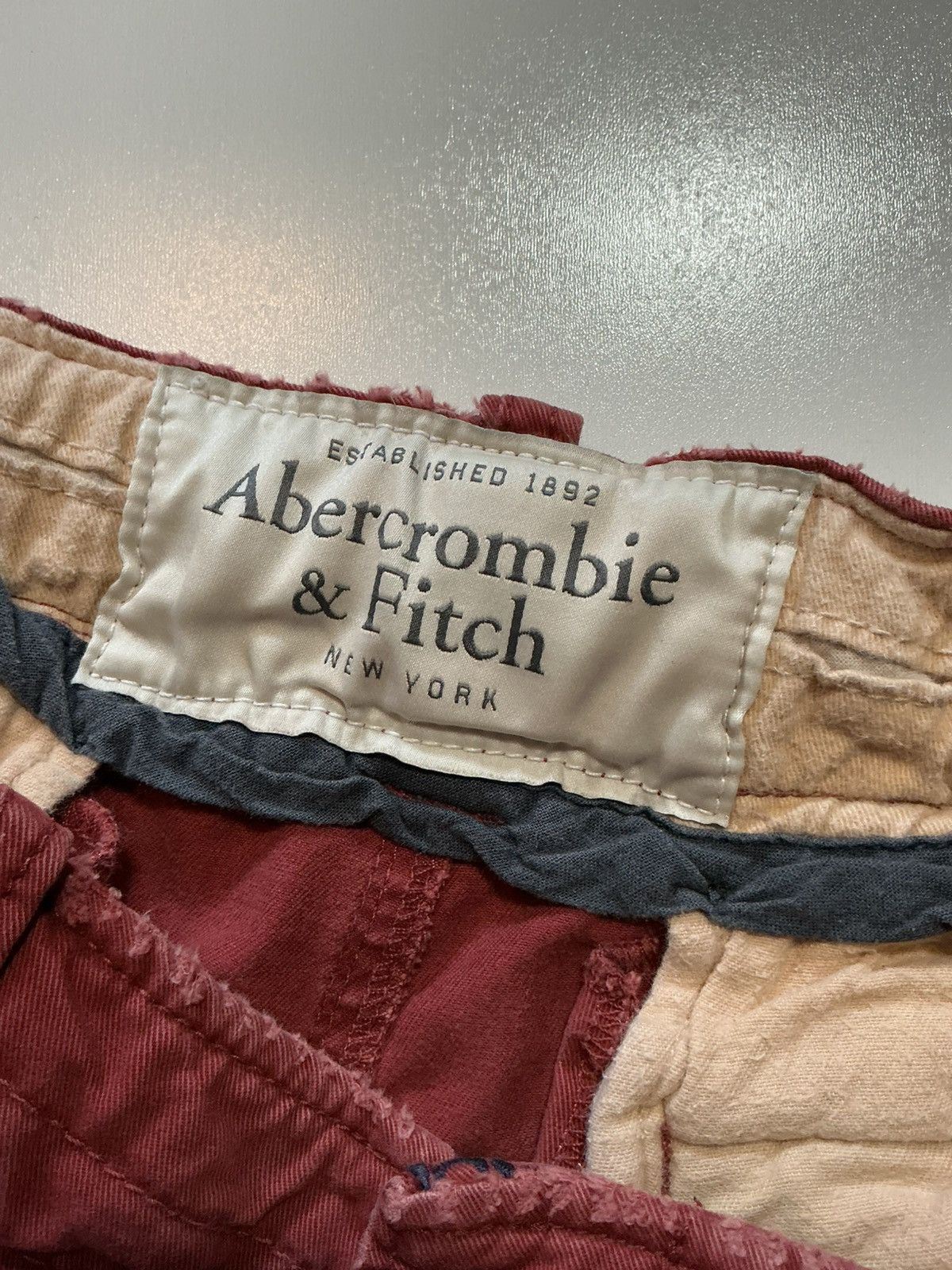 Abercrombie & Fitch Abercrombie & Fitch New York Vintage Y2K Moose Cargo Shorts Size US 30 / EU 46 - 5 Thumbnail