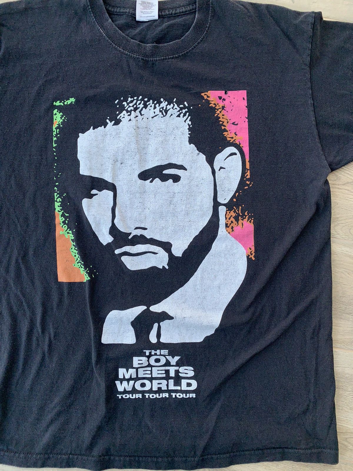 Drake × Rap Tees × Vintage 🔥DRAKE THE BOYS MEET WORLS TOUR TEE Size US M / EU 48-50 / 2 - 4 Thumbnail