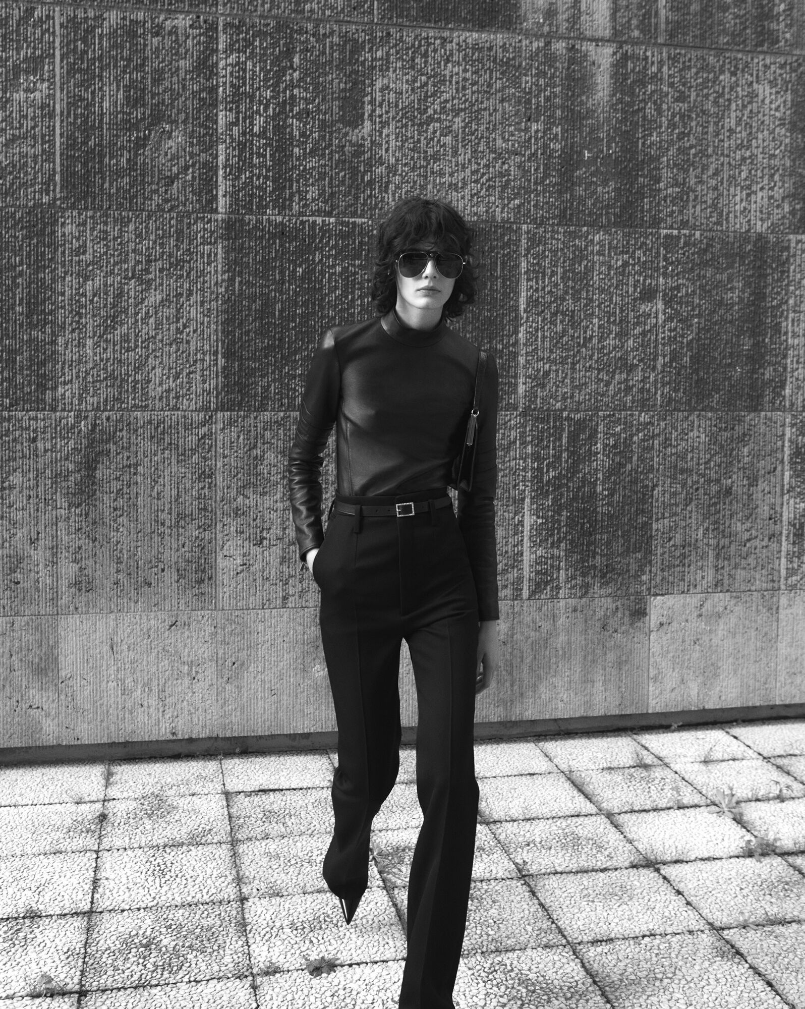 Saint Laurent Paris o1s1wg110924 High-Waisted Pants in Wool Twill in Black Size 27" / US 4 / IT 40 - 2 Thumbnail