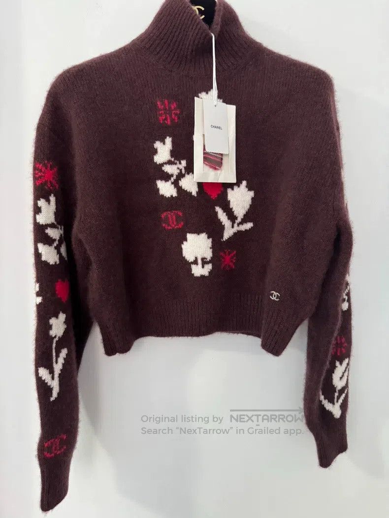 Chanel Chanel Burgundy flower sweater Size XS / US 0-2 / IT 36-38 - 1 Thumbnail