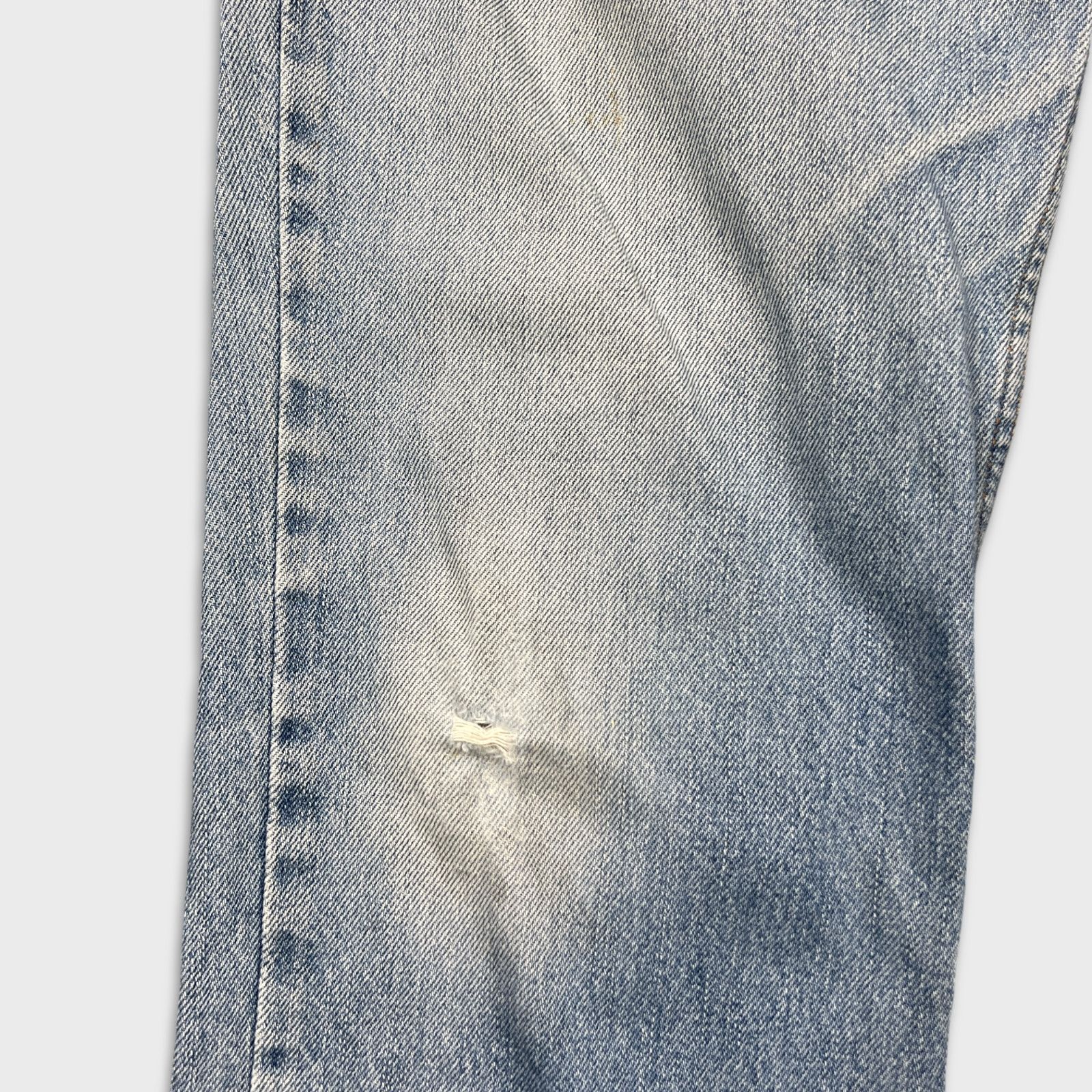 Levi's × Vintage Levi's 516 Jeans 34x32 Straight Leg Distressed Denim Pants Size US 34 / EU 50 - 4 Thumbnail