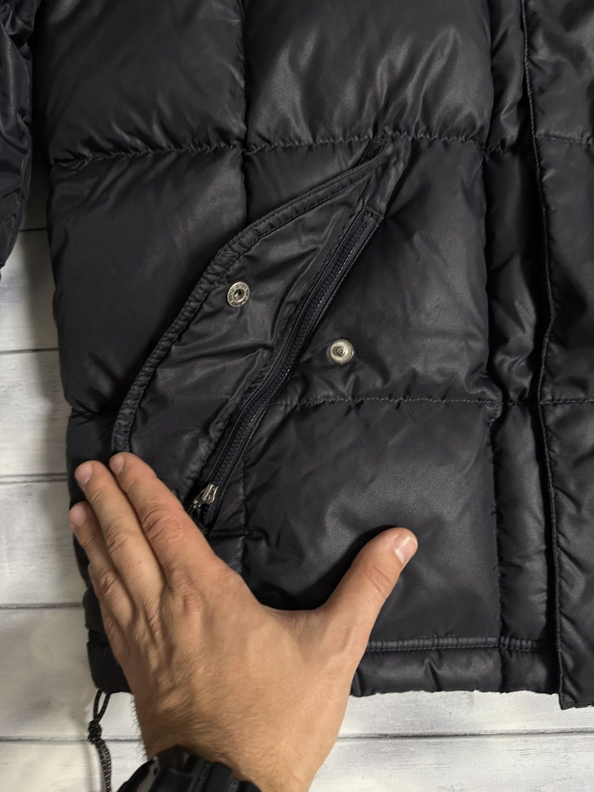 Nike Rare Vintage Nike Down Puffer Jacket Y2K Small Logo. Size US L / EU 52-54 / 3 - 6 Thumbnail
