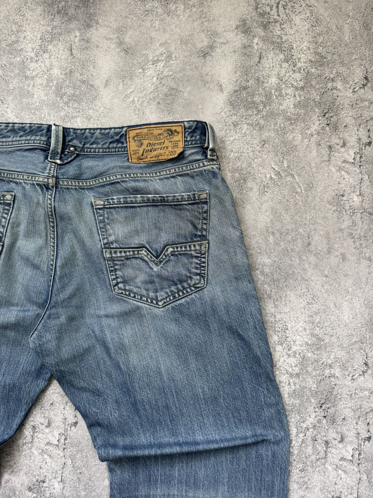 Diesel Y2K Distressed Diesel Jeans Baggy Size US 36 / EU 52 - 3 Thumbnail
