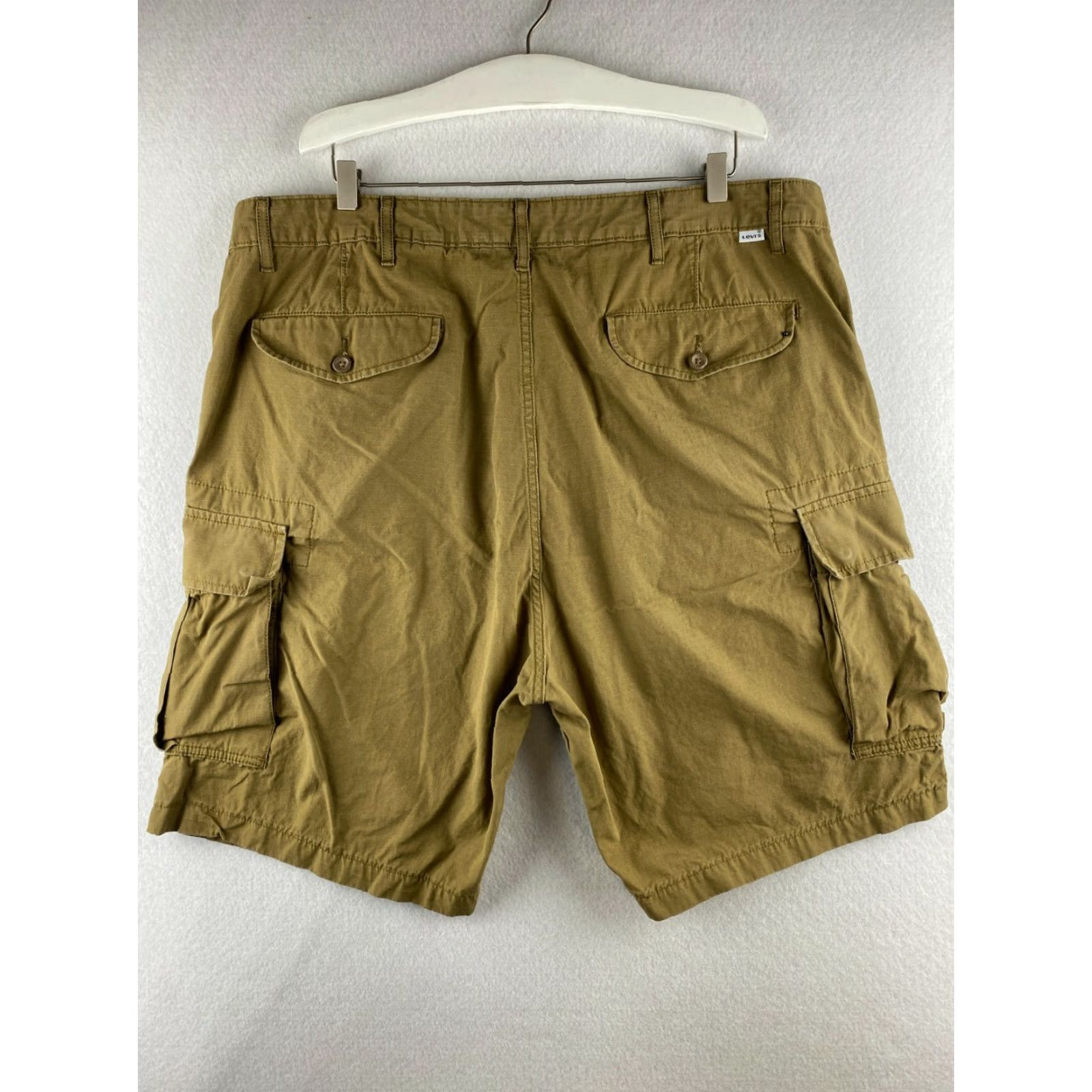 Levi's Levi's Cargo Shorts Mens 40 Khaki Cotton Flap Pockets Hiking Comfort Utility Clothing Size US 40 / EU 56 - 7 Thumbnail