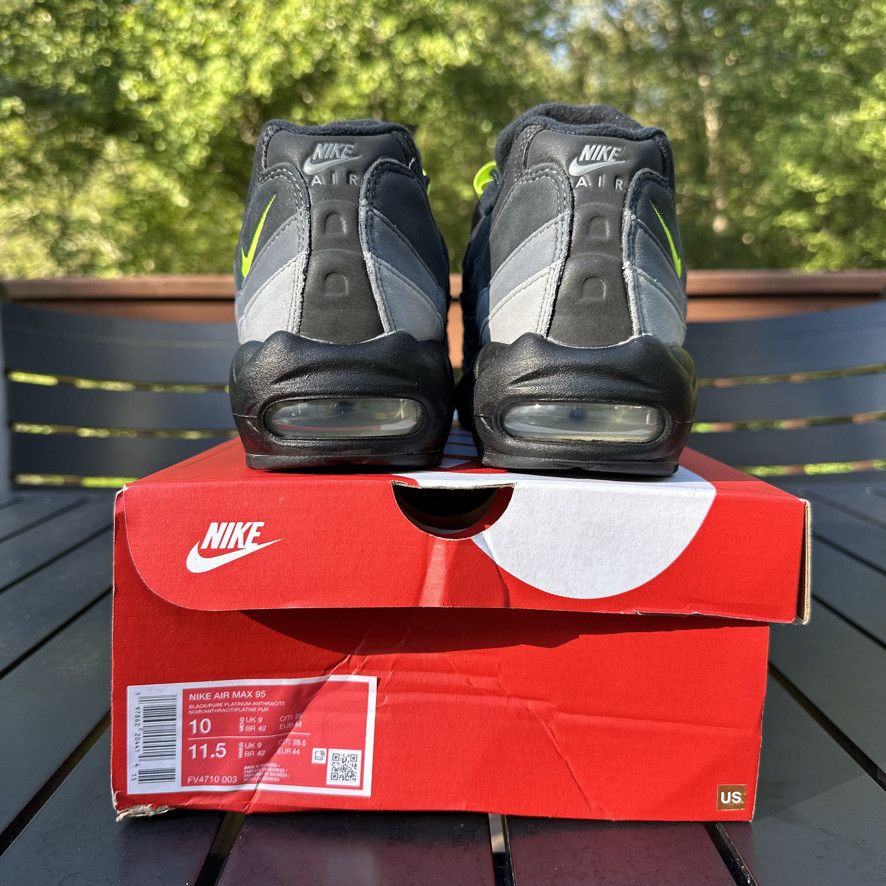 Nike Nike Air Max 95 Custom Reverse Greedy - Neon Size 10 Size US 10 / EU 43 - 9 Thumbnail