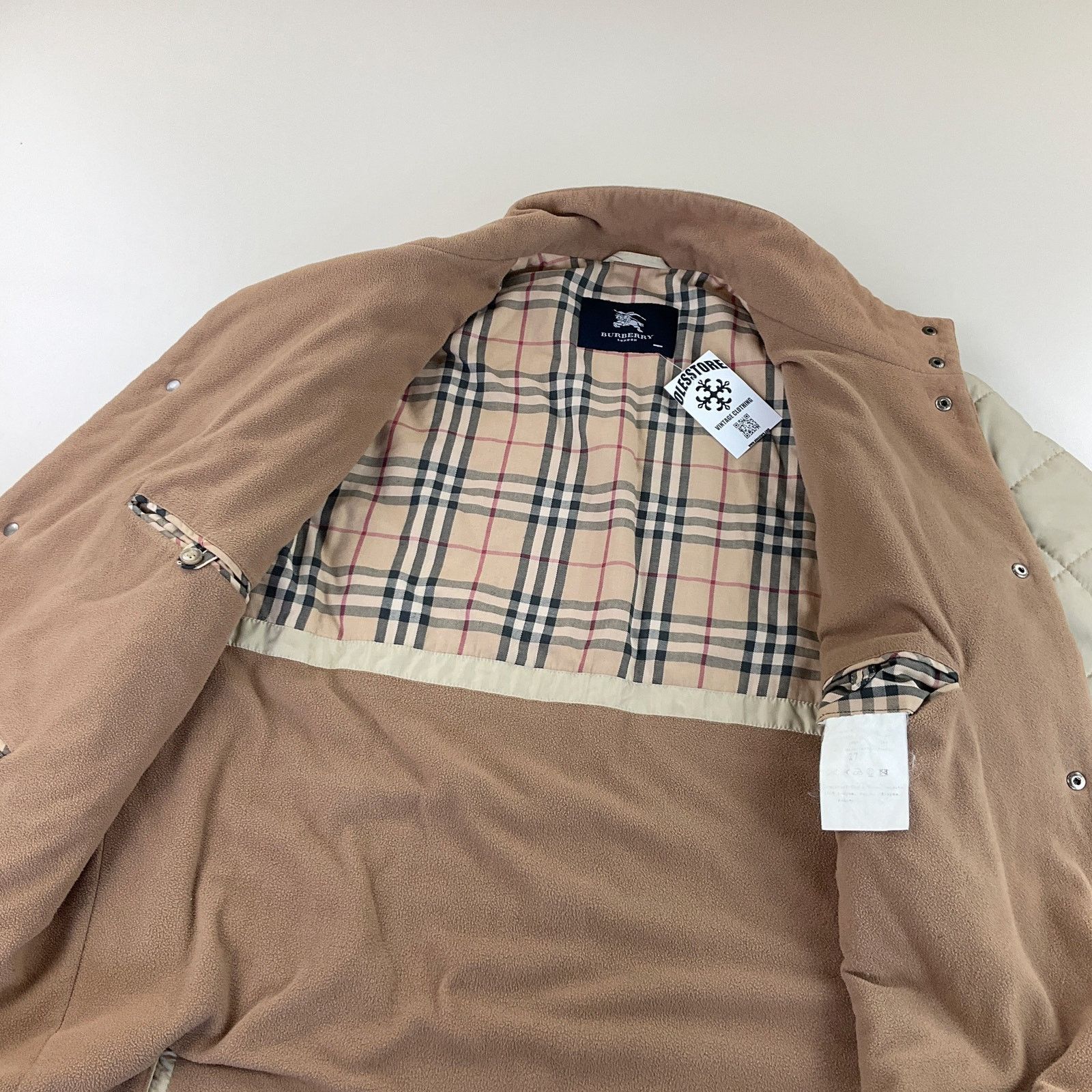 Burberry Vintage Burberry Quilted long Jacket Beige Novacheck Large Size US L / EU 52-54 / 3 - 5 Thumbnail