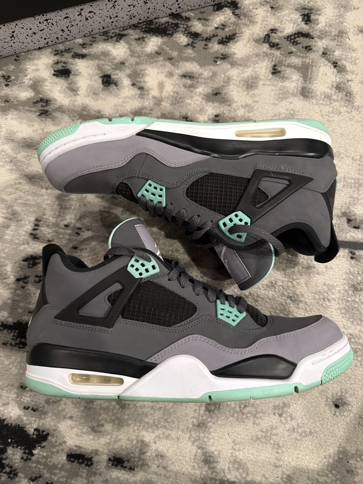 Jordan Brand Air Jordan 4 Green Glow Size 11.5 Size US 11.5 / EU 44-45 - 10 Thumbnail