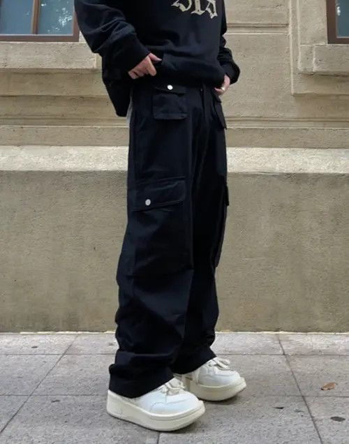 image of Vintage Cargo Pants Black- Korean Streetwear Style Pants, Men's (Size 32)