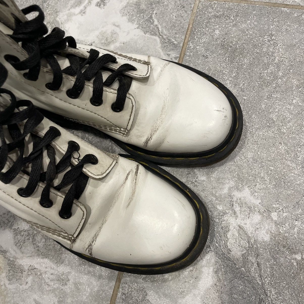 Dr. Martens Dr Martens boots white shoes sneakers high rock punk goth Size US 8 / IT 38 - 6 Thumbnail