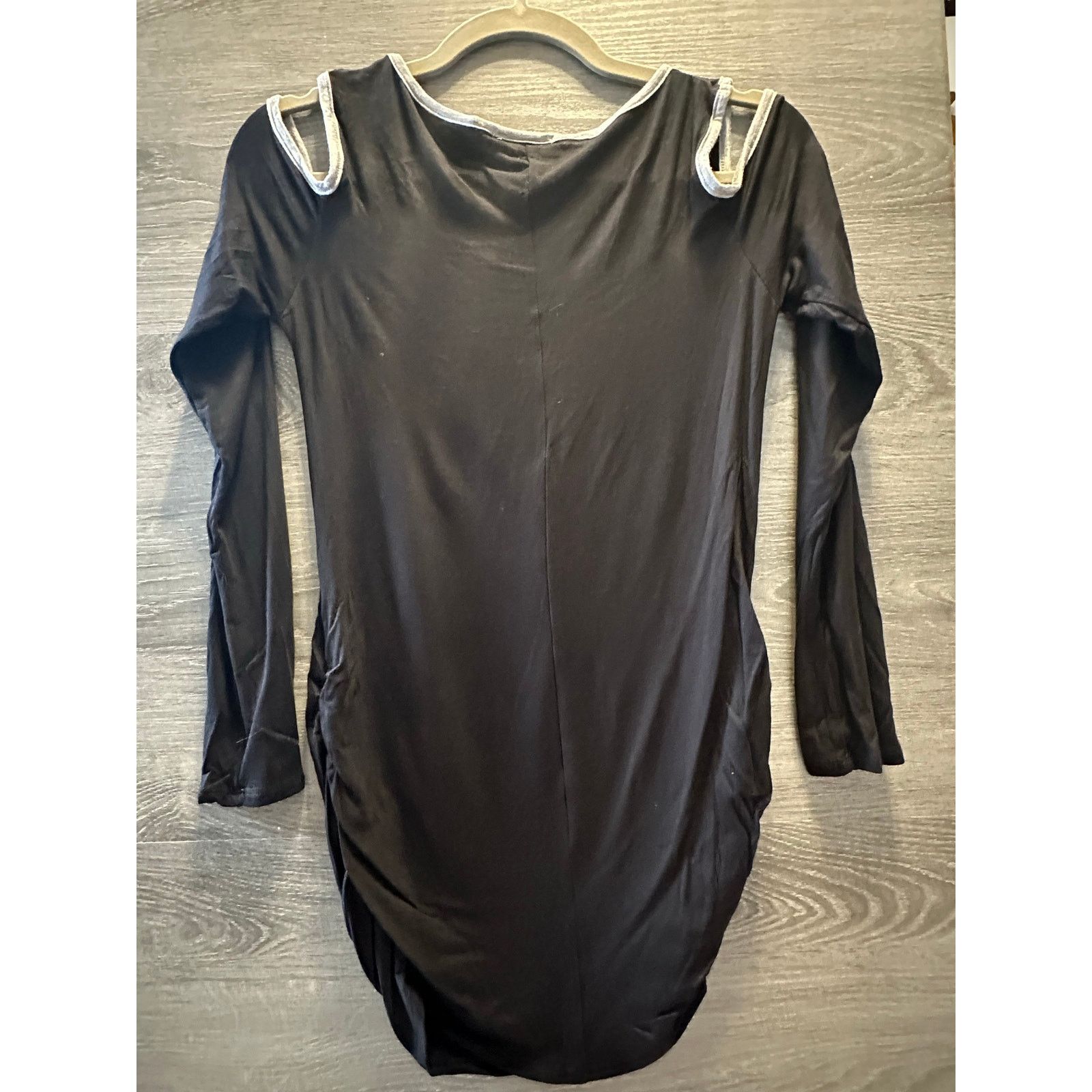 Other Black and gray trimmed boutique top (L) Size L / US 10 / IT 46 - 2 Thumbnail