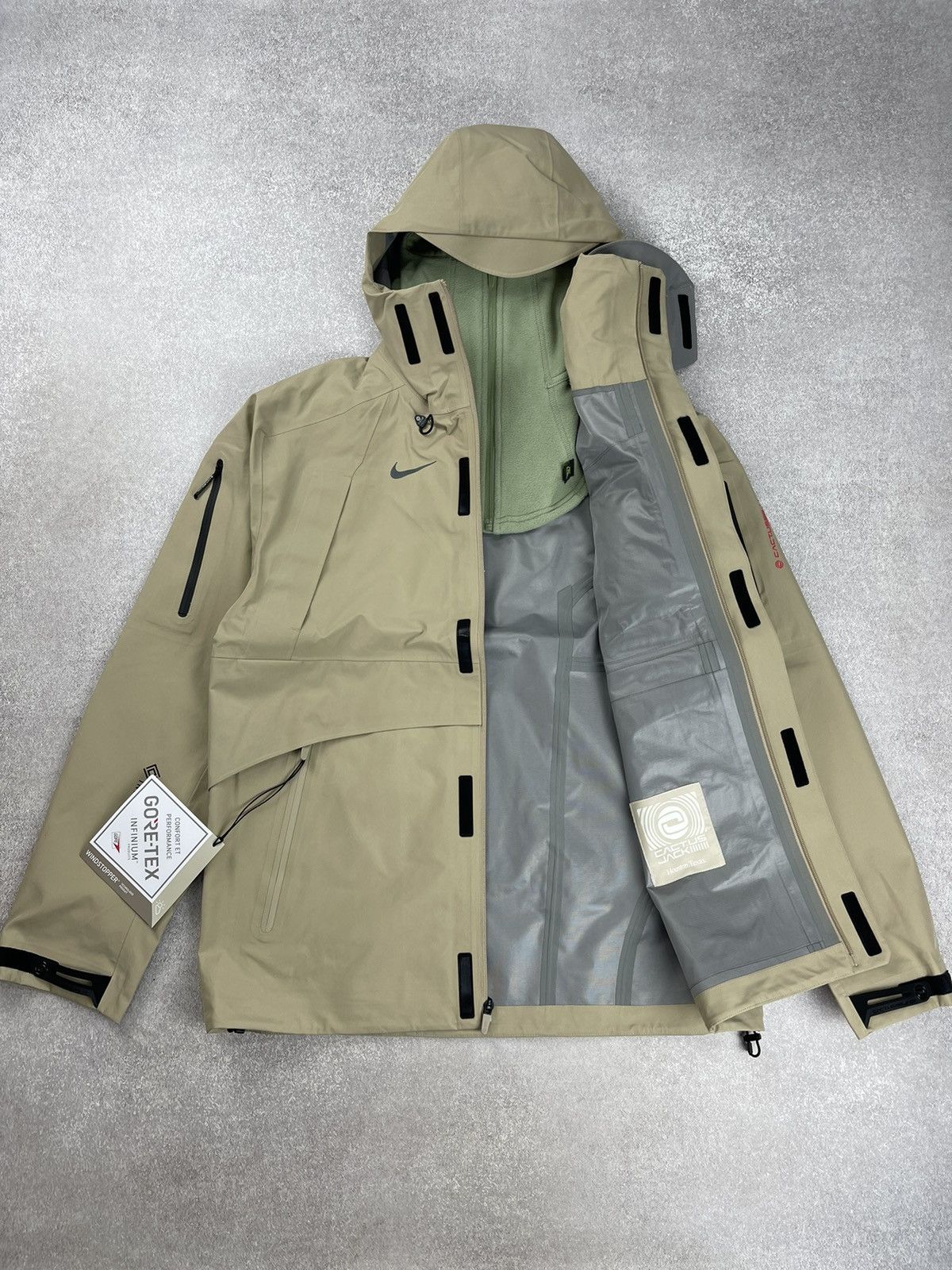 Nike × Travis Scott Nike x Cactus Jack by Travis Scott NRG BH Jacket Size S Size US S / EU 44-46 / 1 - 14 Thumbnail