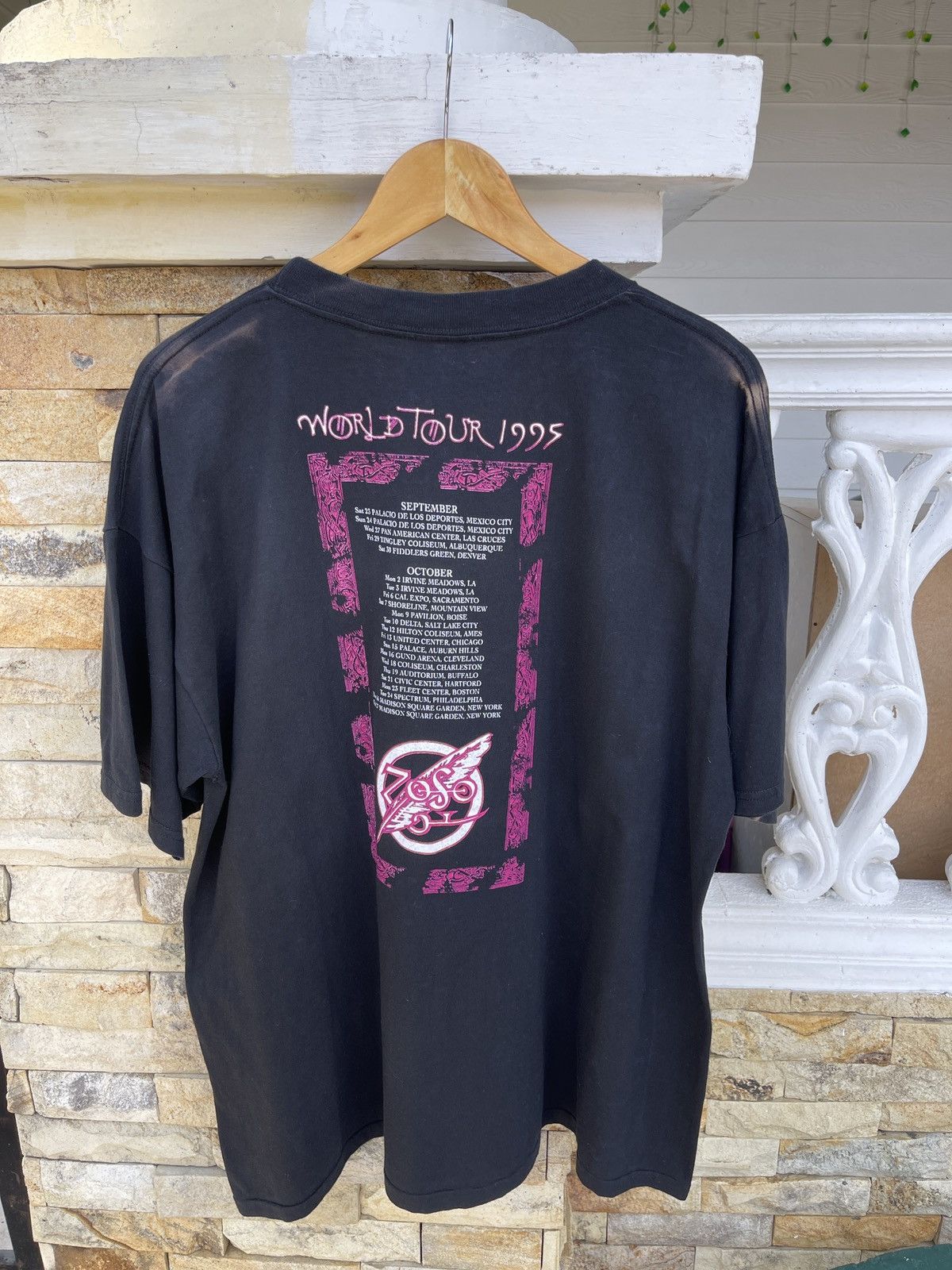 Band Tees Last Drop🔥Rare🔥Vtg90s JIMMY PAGE Robert Plant No Quarter Tee Size US XL / EU 56 / 4 - 3 Thumbnail