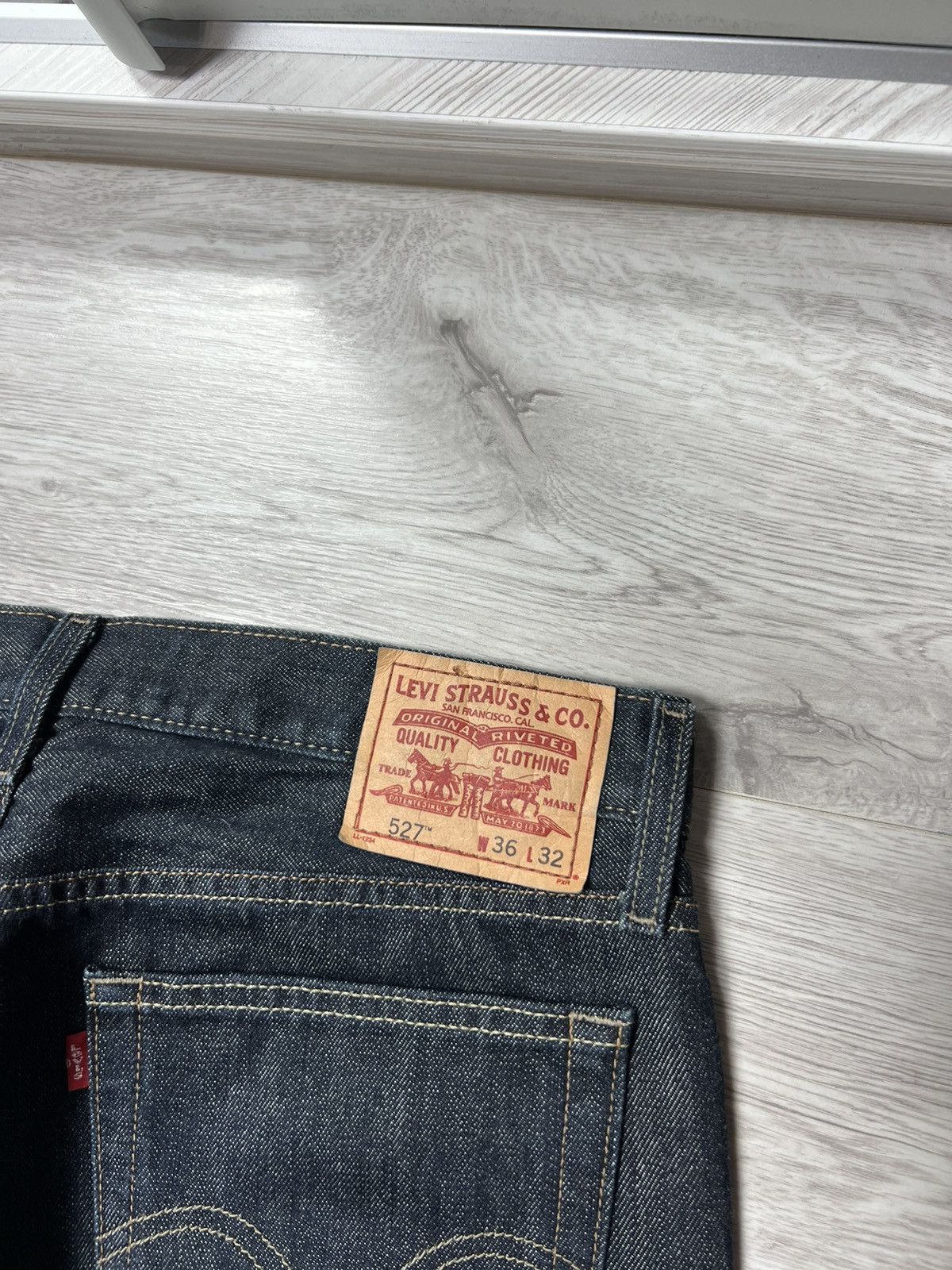 Levi's Vintage Levis 527 Low Boot Cut Jeans Dark Indigo Denim Pants Size US 36 / EU 52 - 12 Thumbnail