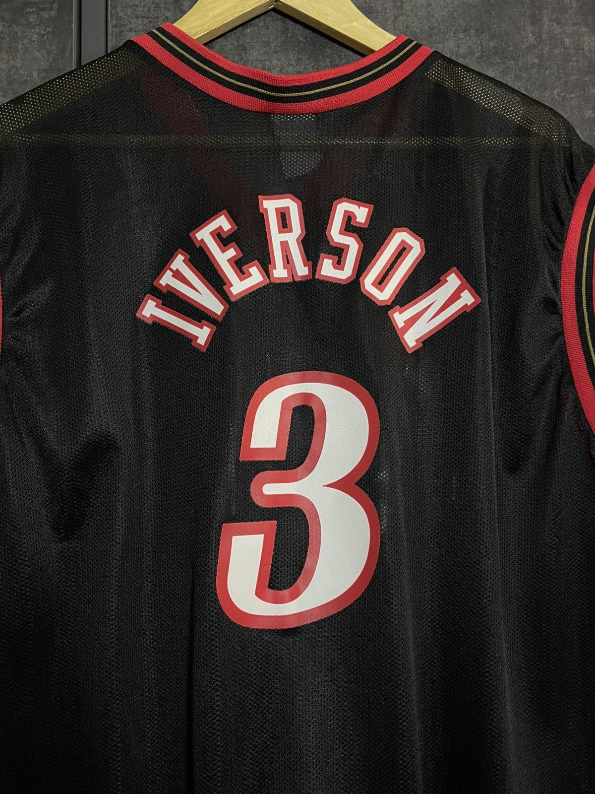 Champion Vintage 98s Iverson Philadelphia Sixers Jersey Basketball Size US XL / EU 56 / 4 - 4 Thumbnail