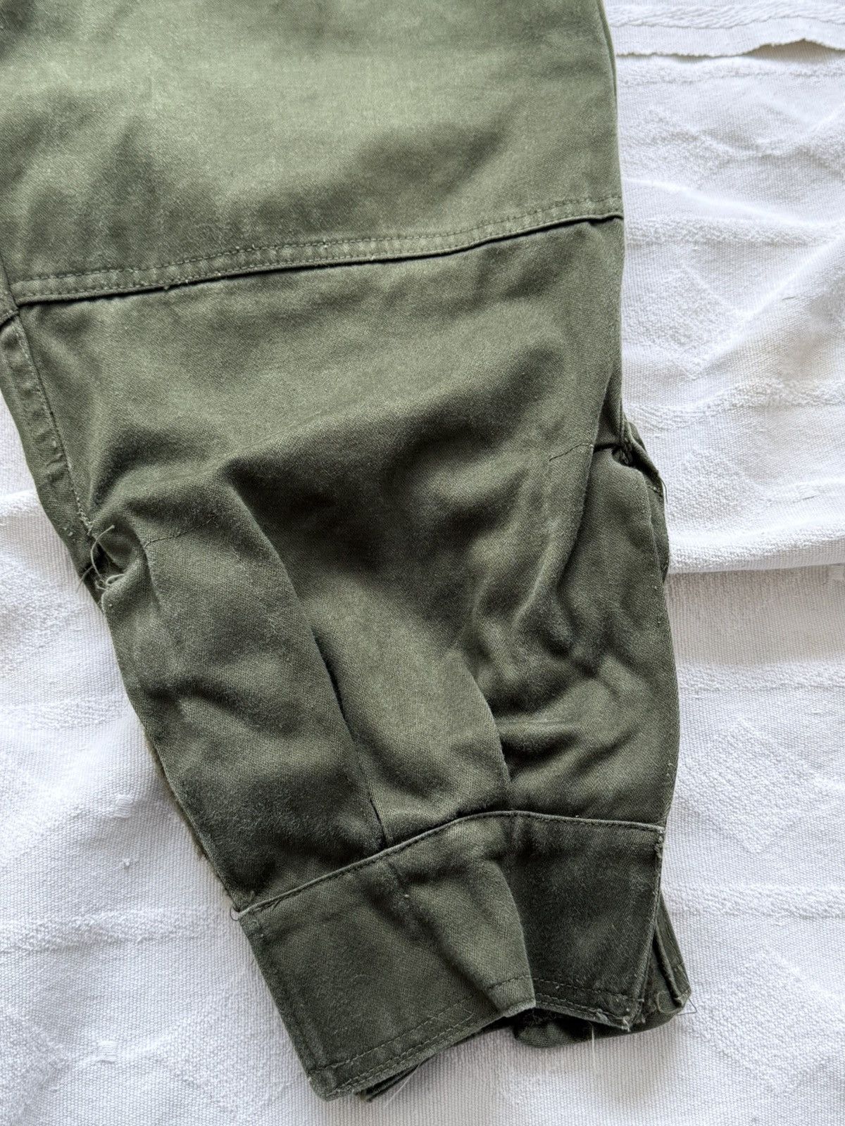 Vintage Vintage 1965 Dated Belgian Cargo Army Military Pants Size US 30 / EU 46 - 15 Thumbnail