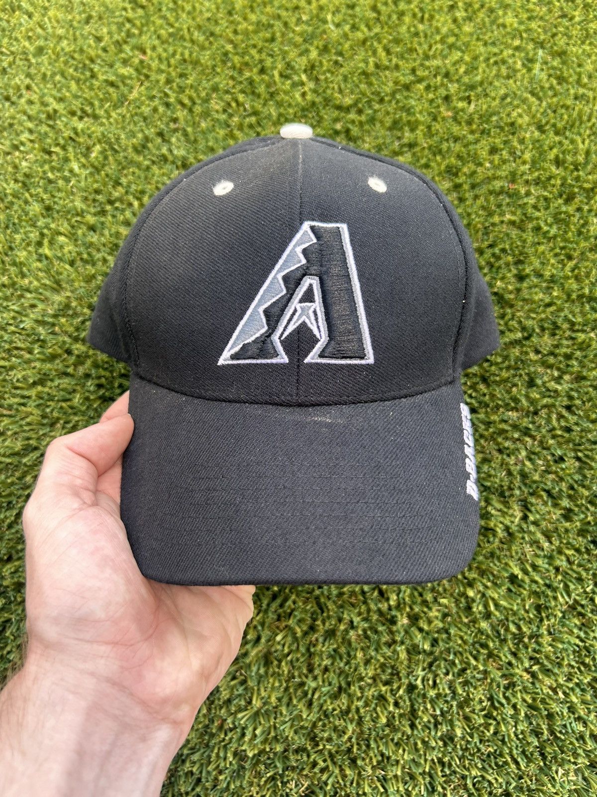 Twins Enterprise Inc. Vintage Twins Enterprise Diamondbacks SnapBack Size ONE SIZE - 1 Thumbnail