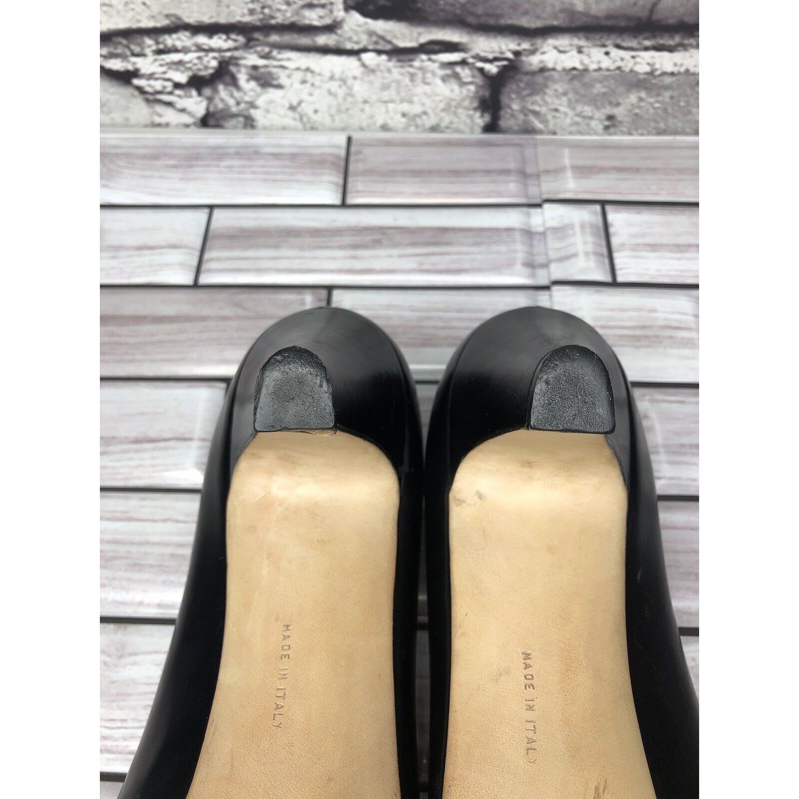 Salvatore Ferragamo Salvatore Ferragamo Black Leather Pointed Toe Pump Heels Wom Size US 7.5 / IT 37.5 - 8 Thumbnail