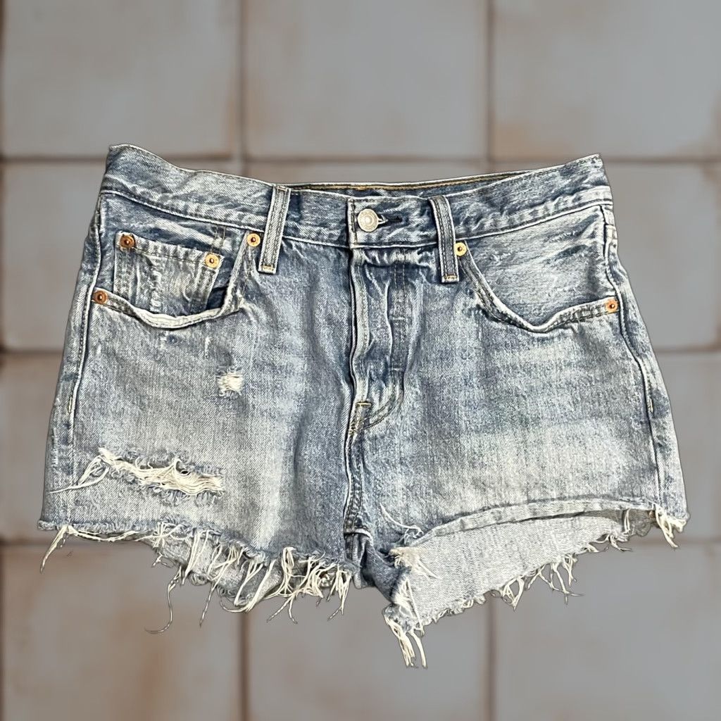 Levi's Levi's 501 Cutoff Denim Shorts Womens W27 Blue Distressed Button Fly Frayed Hem Size 27" / US 4 / IT 40 - 1 Thumbnail