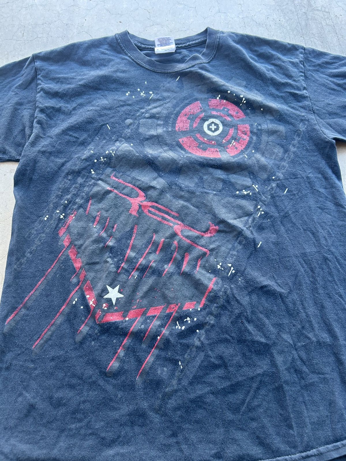 Band Tees × Vintage Y2K Red Band T Shirt Size US M / EU 48-50 / 2 - 3 Thumbnail