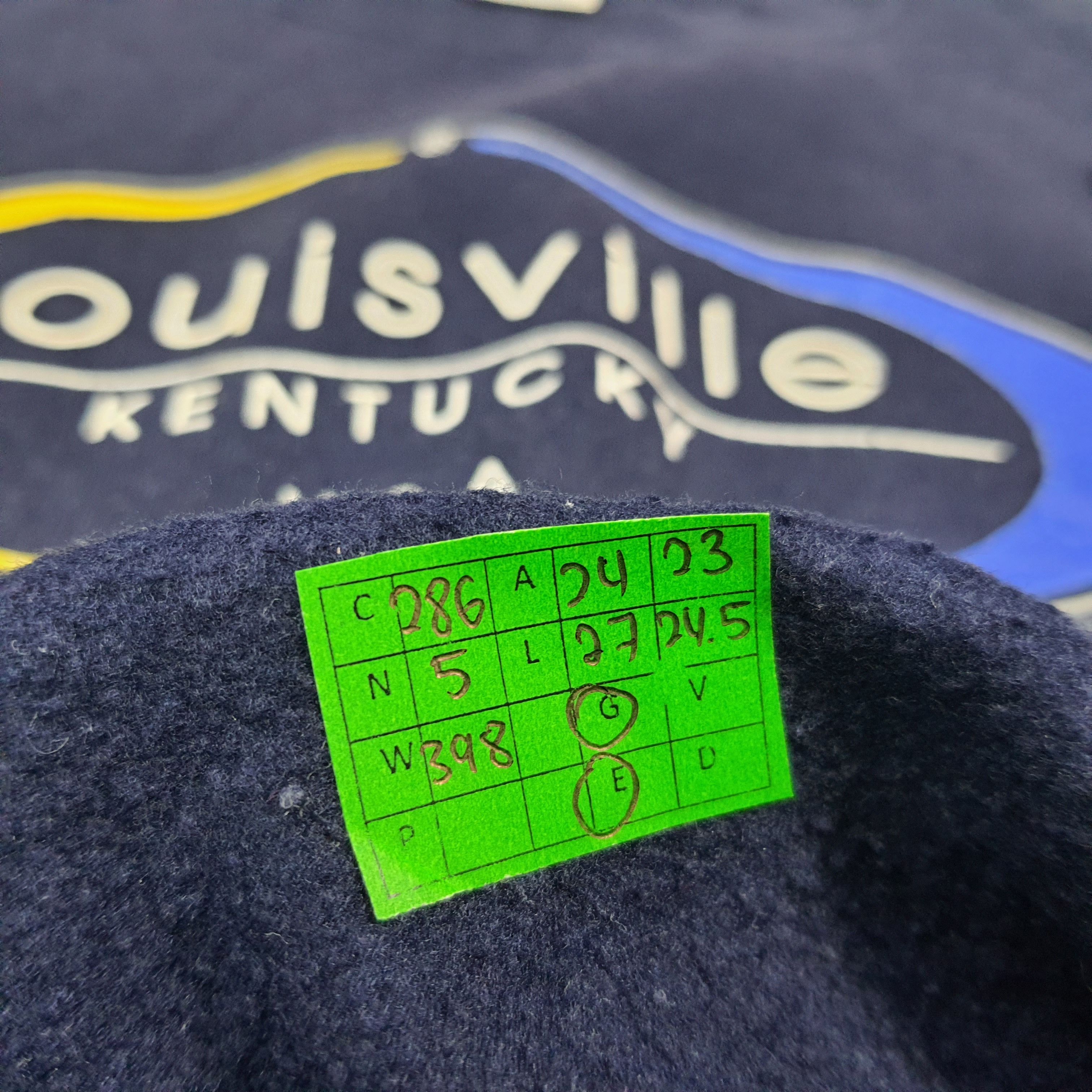 Delta Vintage 90s USA Retro Louisville Kentucky Sweatshirt C286N5 Size US L / EU 52-54 / 3 - 7 Thumbnail